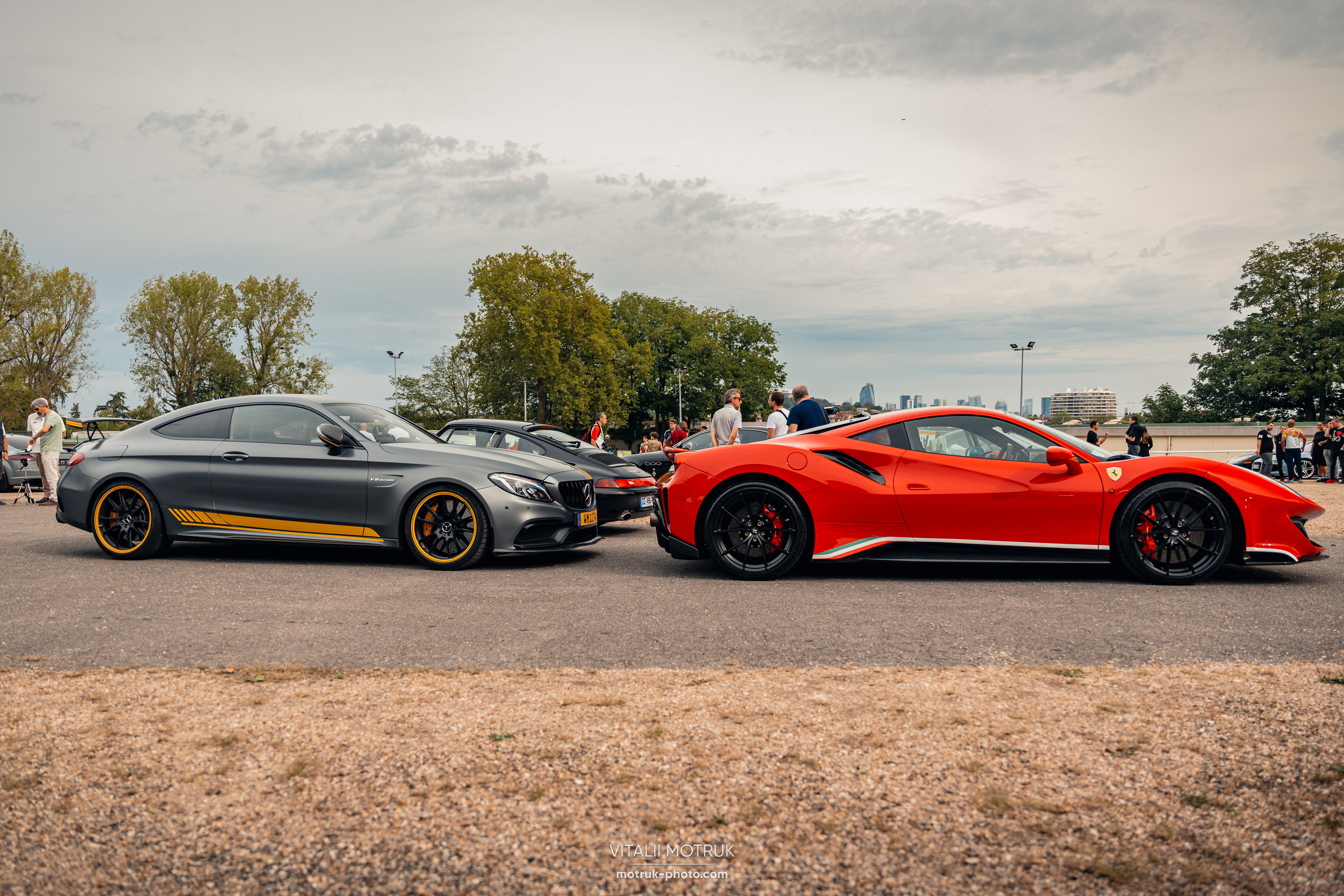 Cars and Coffee 17 september. Photographe de voitures à Paris — Vitalii Motruk