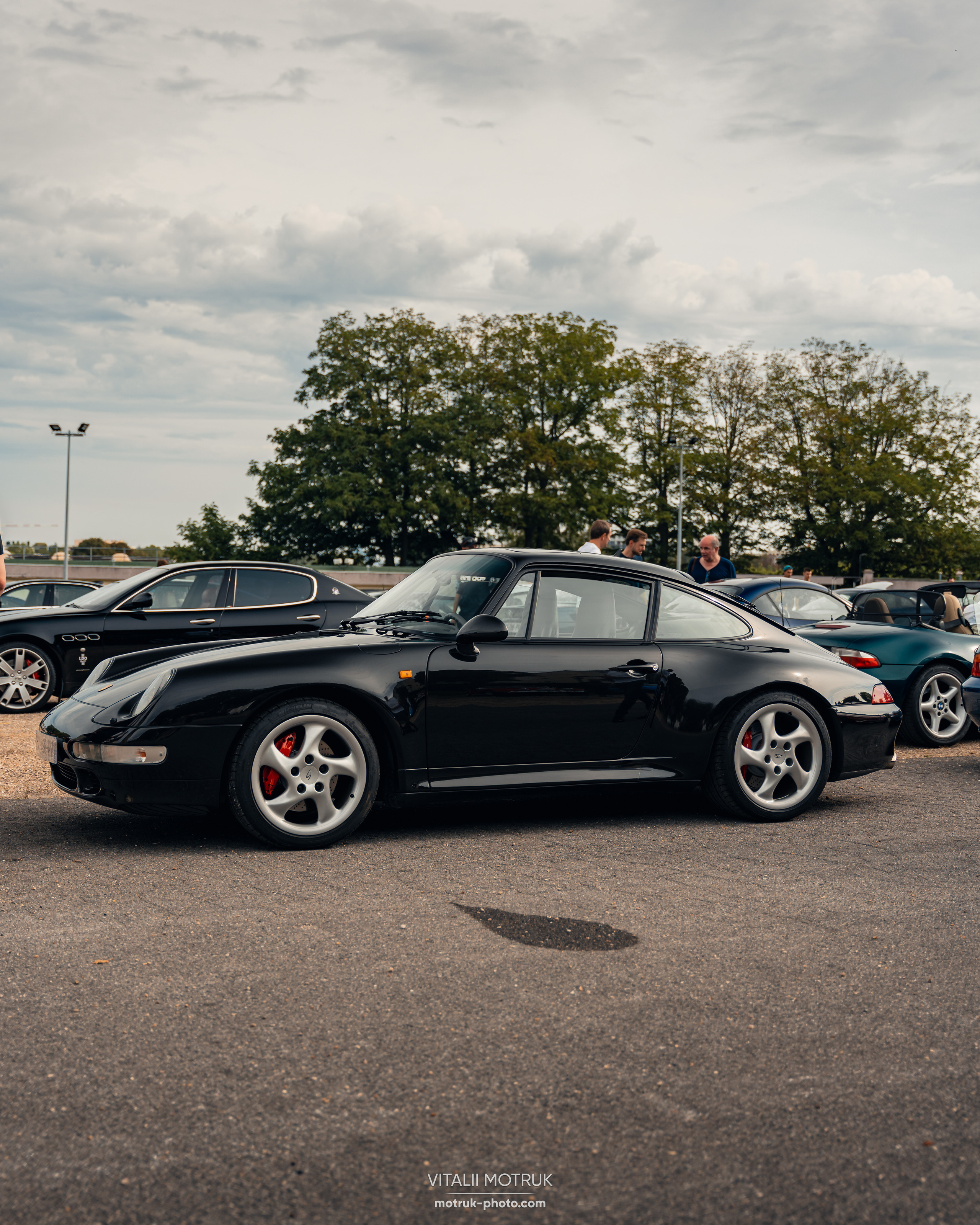 Cars and Coffee 17 september. Photographe de voitures à Paris — Vitalii Motruk