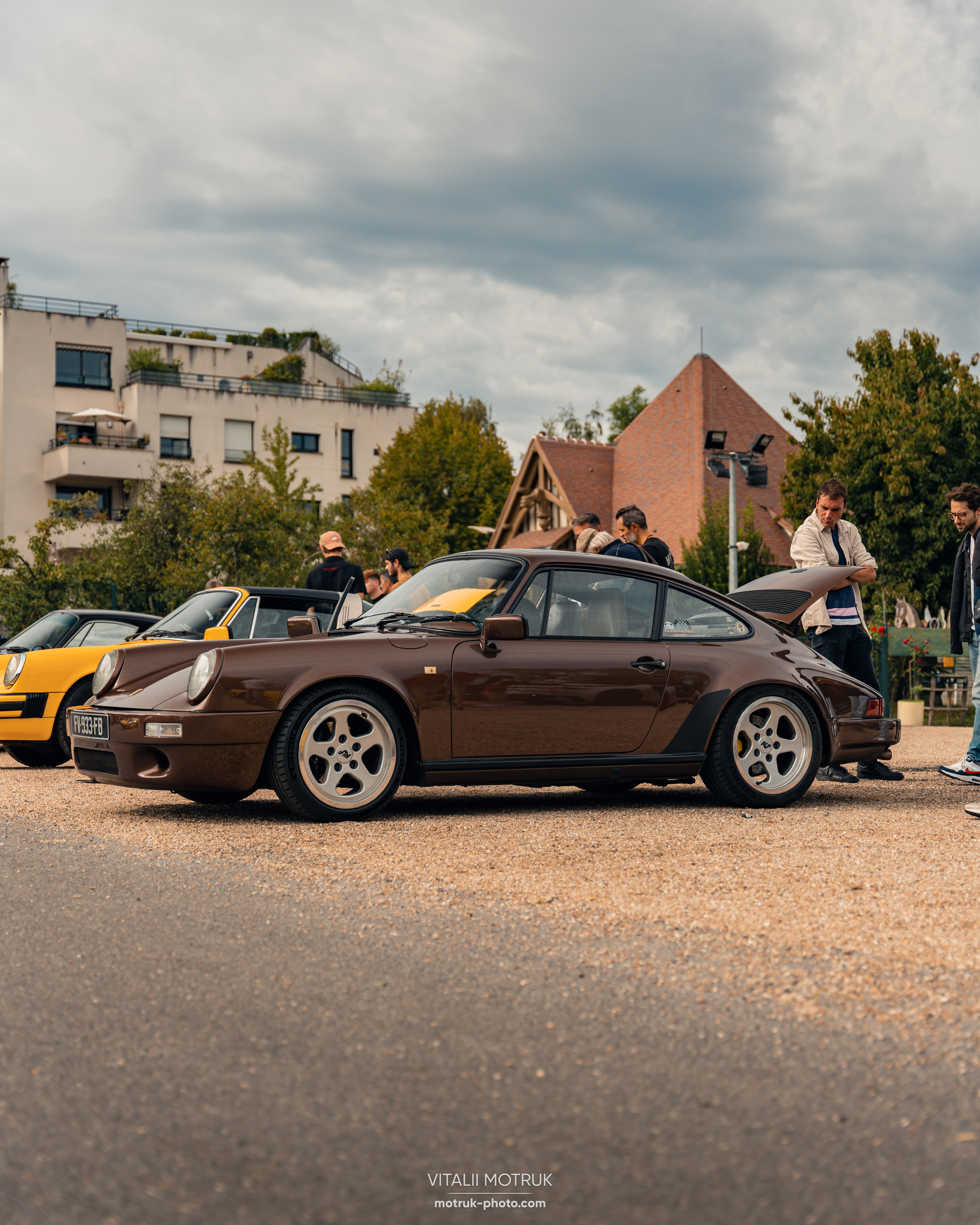 Cars and Coffee 17 september. Photographe de voitures à Paris — Vitalii Motruk