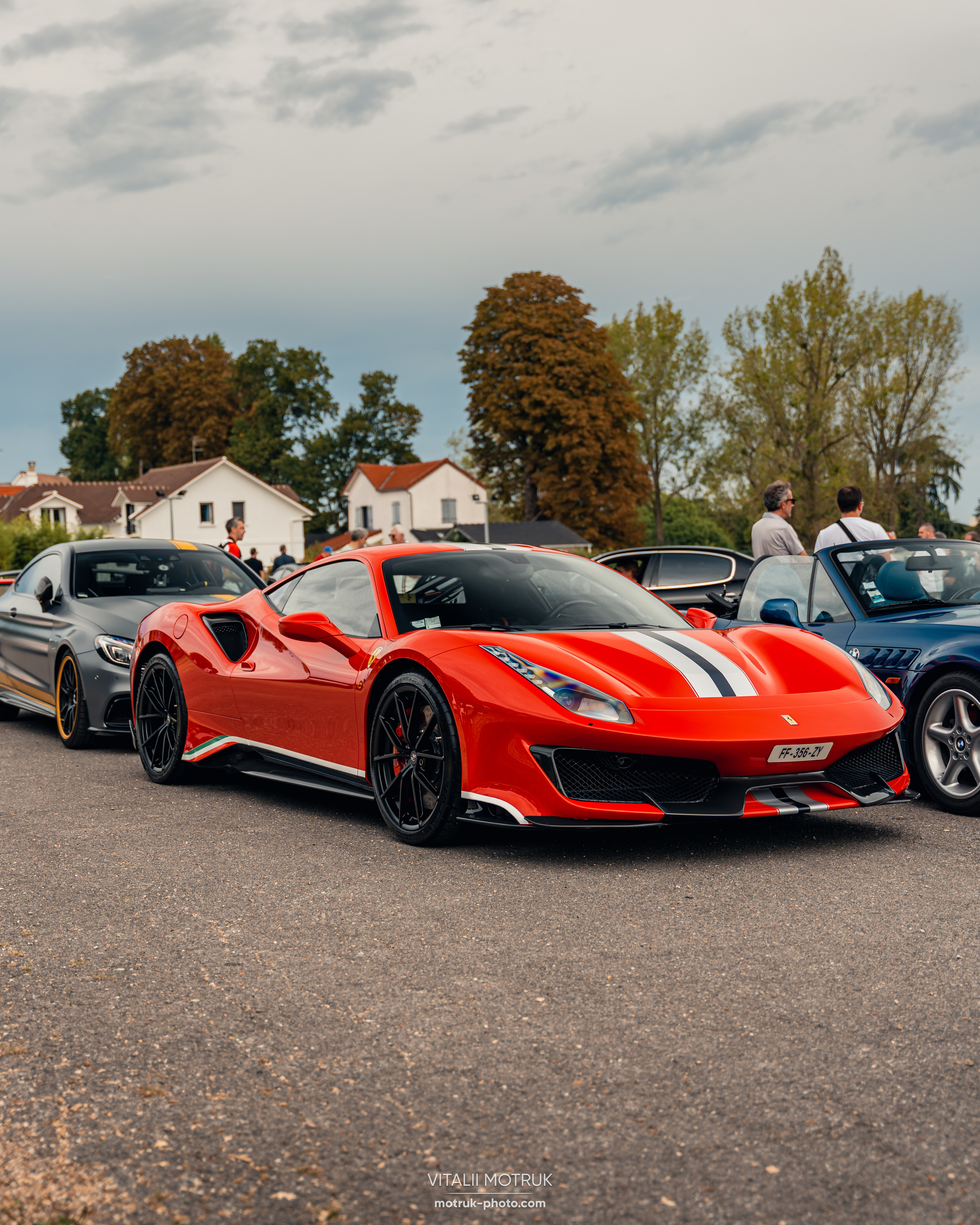 Cars and Coffee 17 september. Photographe de voitures à Paris — Vitalii Motruk