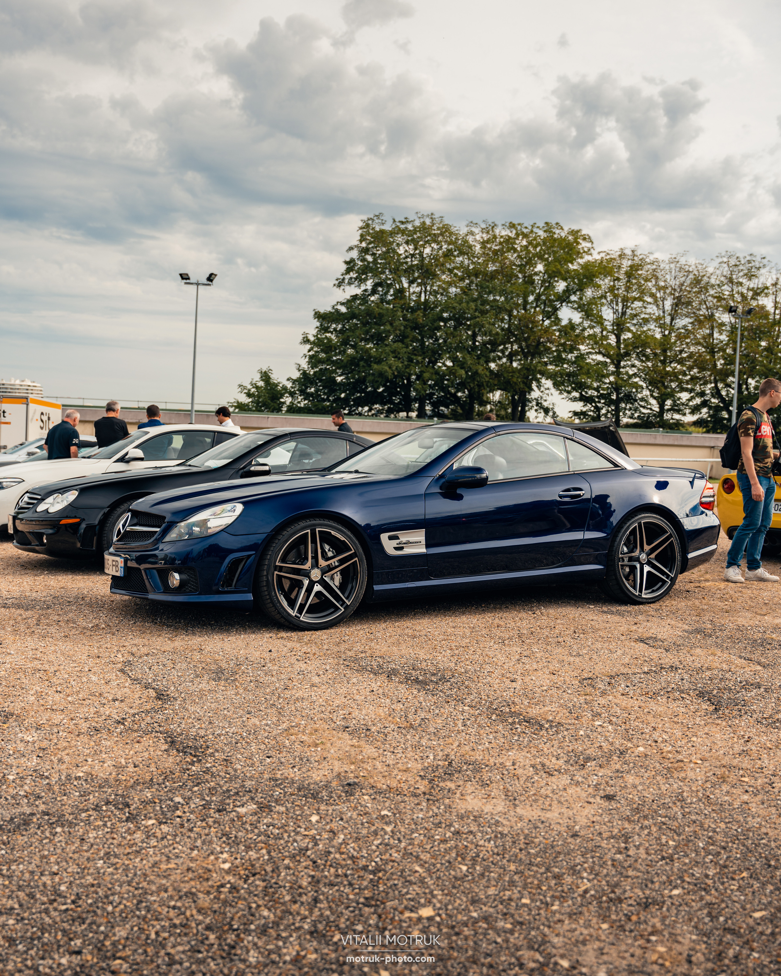 Cars and Coffee 17 september. Photographe de voitures à Paris — Vitalii Motruk