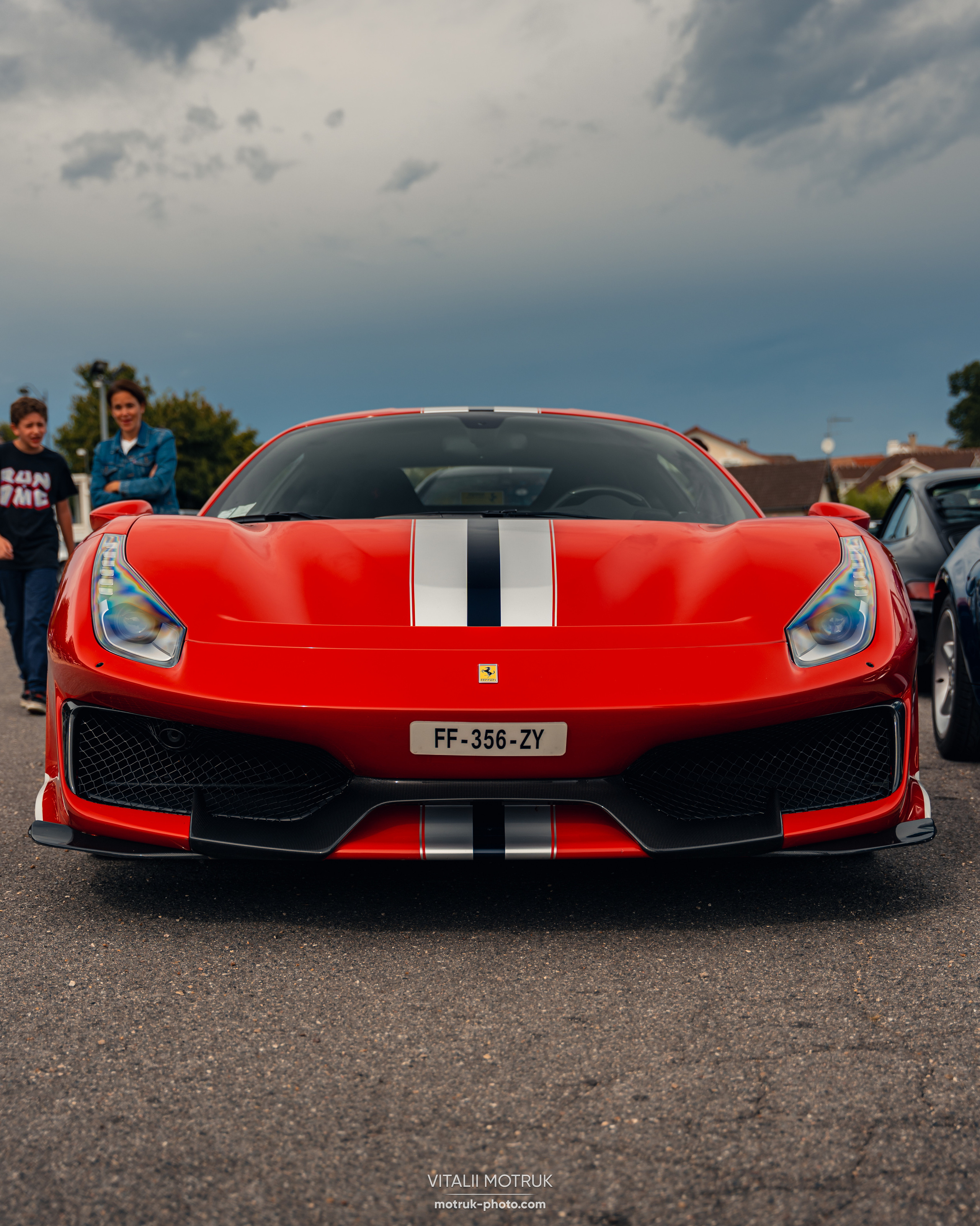 Cars and Coffee 17 september. Photographe de voitures à Paris — Vitalii Motruk
