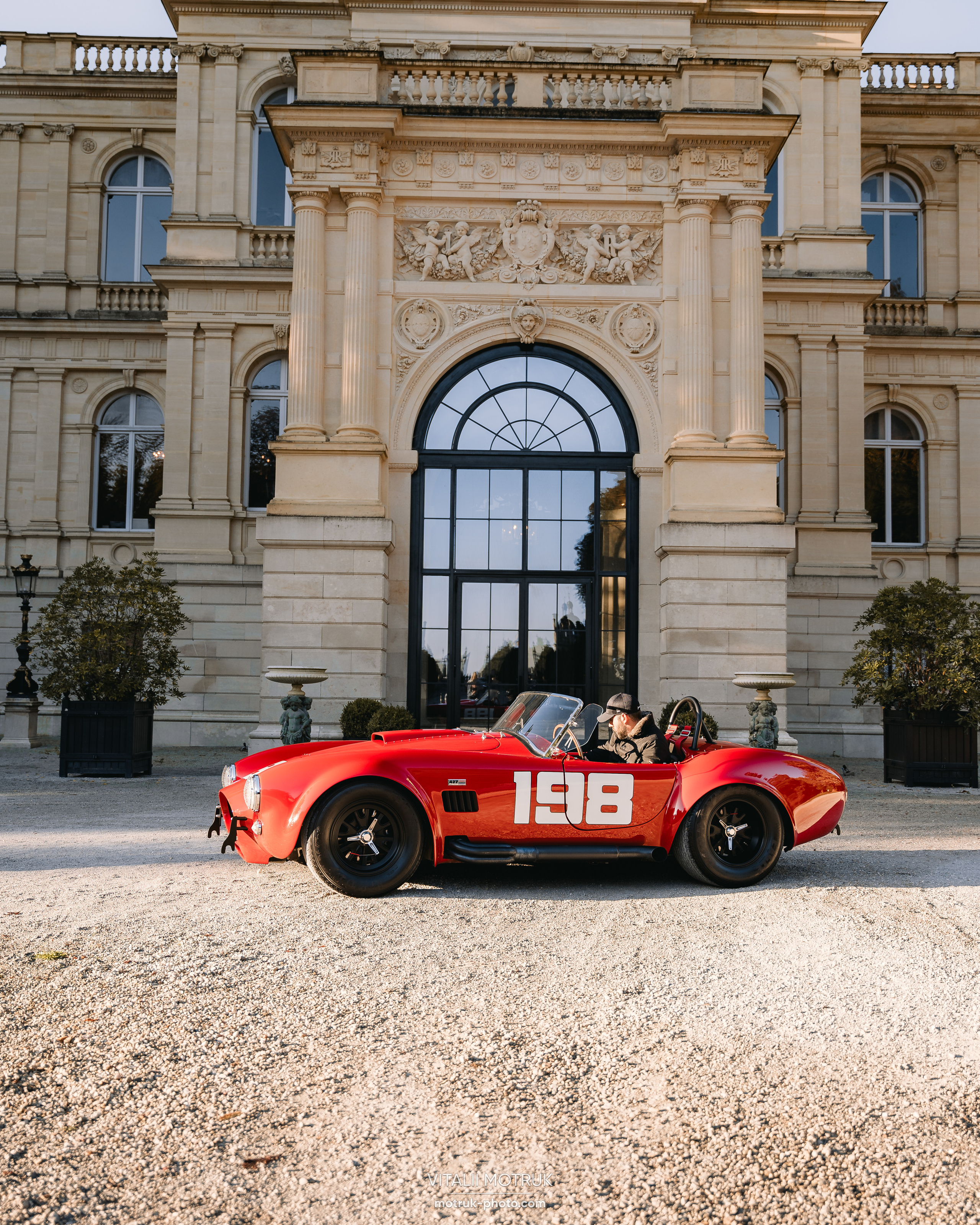 Collecting Cars. Photographe de voitures à Paris — Vitalii Motruk