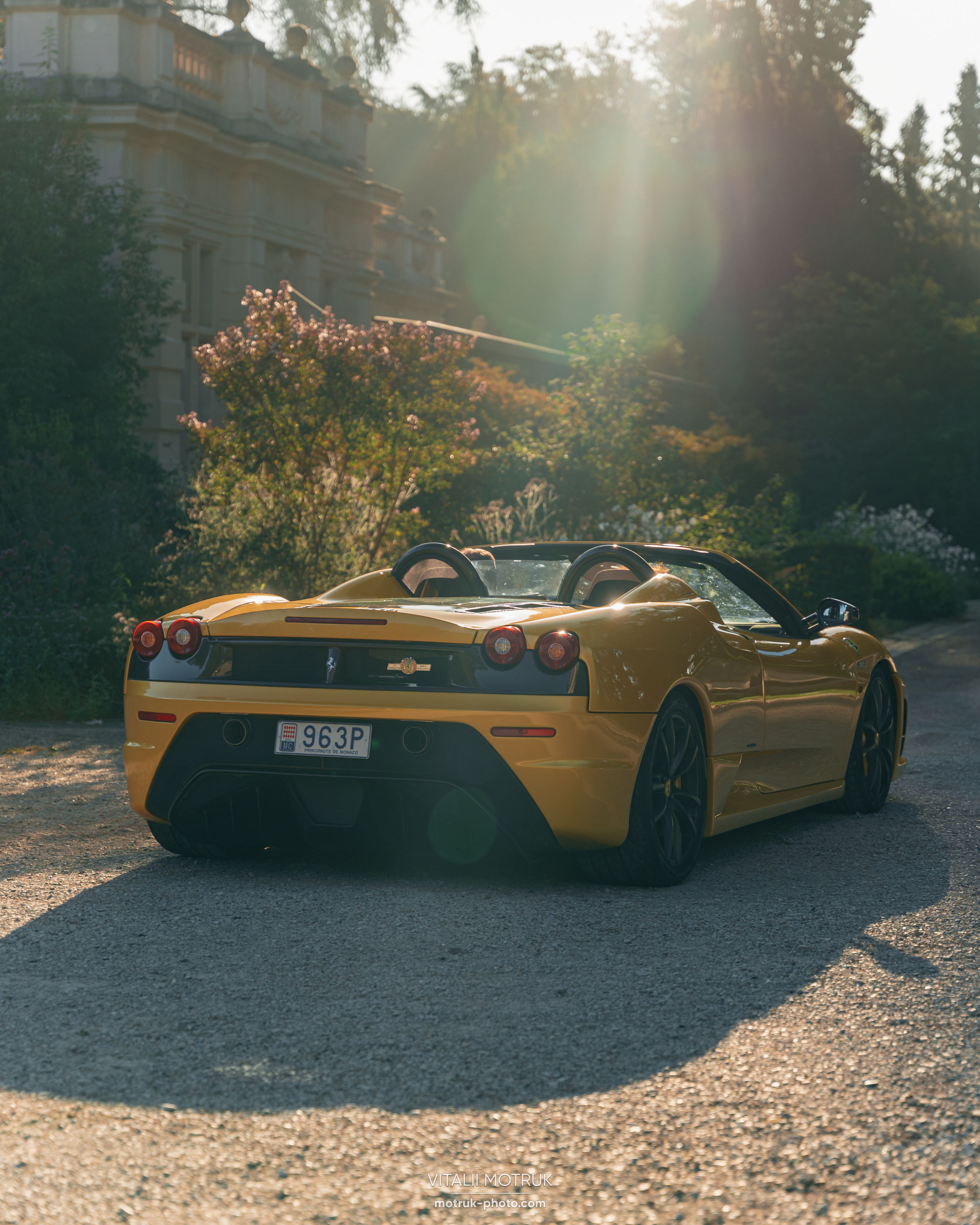 Collecting Cars. Photographe de voitures à Paris — Vitalii Motruk