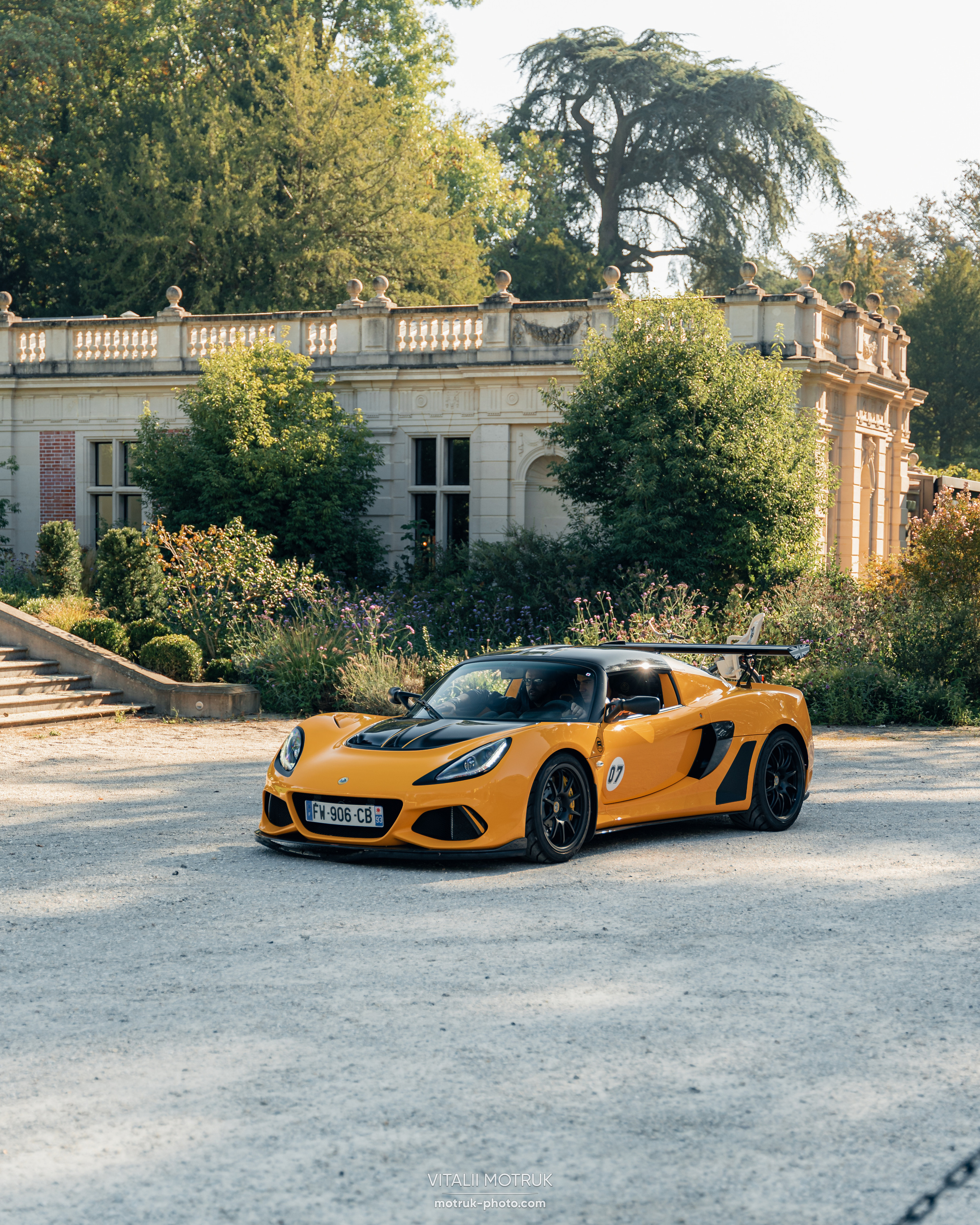 Collecting Cars. Photographe de voitures à Paris — Vitalii Motruk