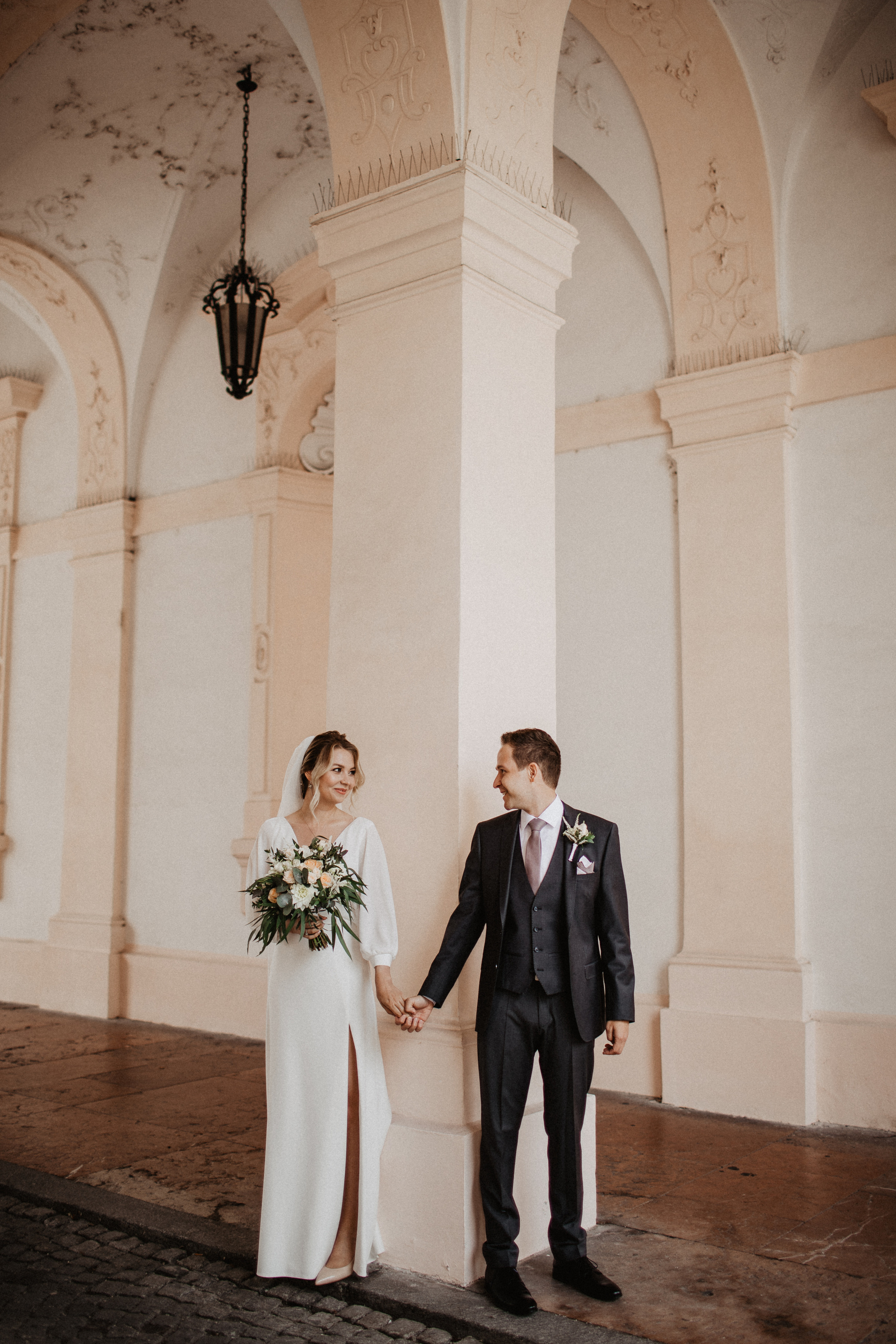 Christina+Roman. Iceland elopement photographer & videographer