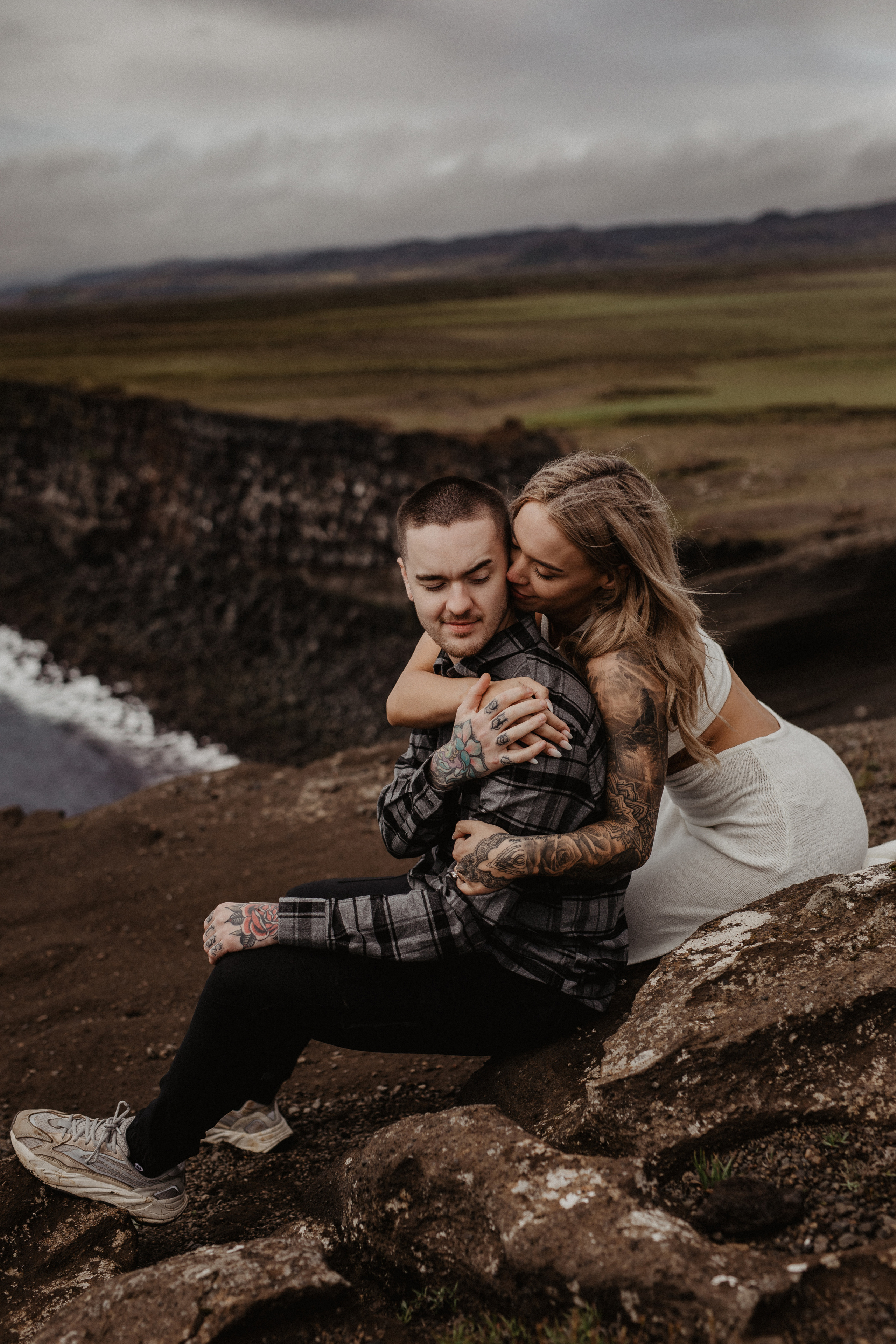 Johnny+Peyton. Iceland elopement photographer & videographer