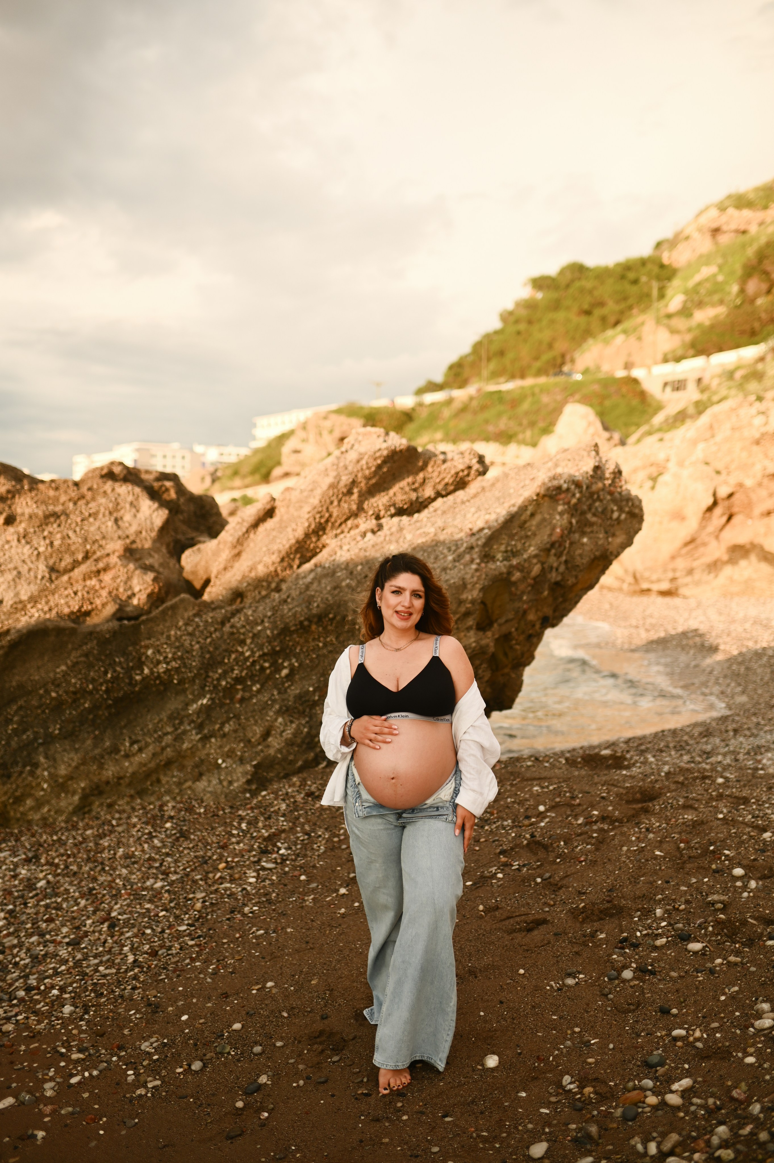 Φωτογράφιση εγκυμοσύνης στη Ρόδο. WELCOME