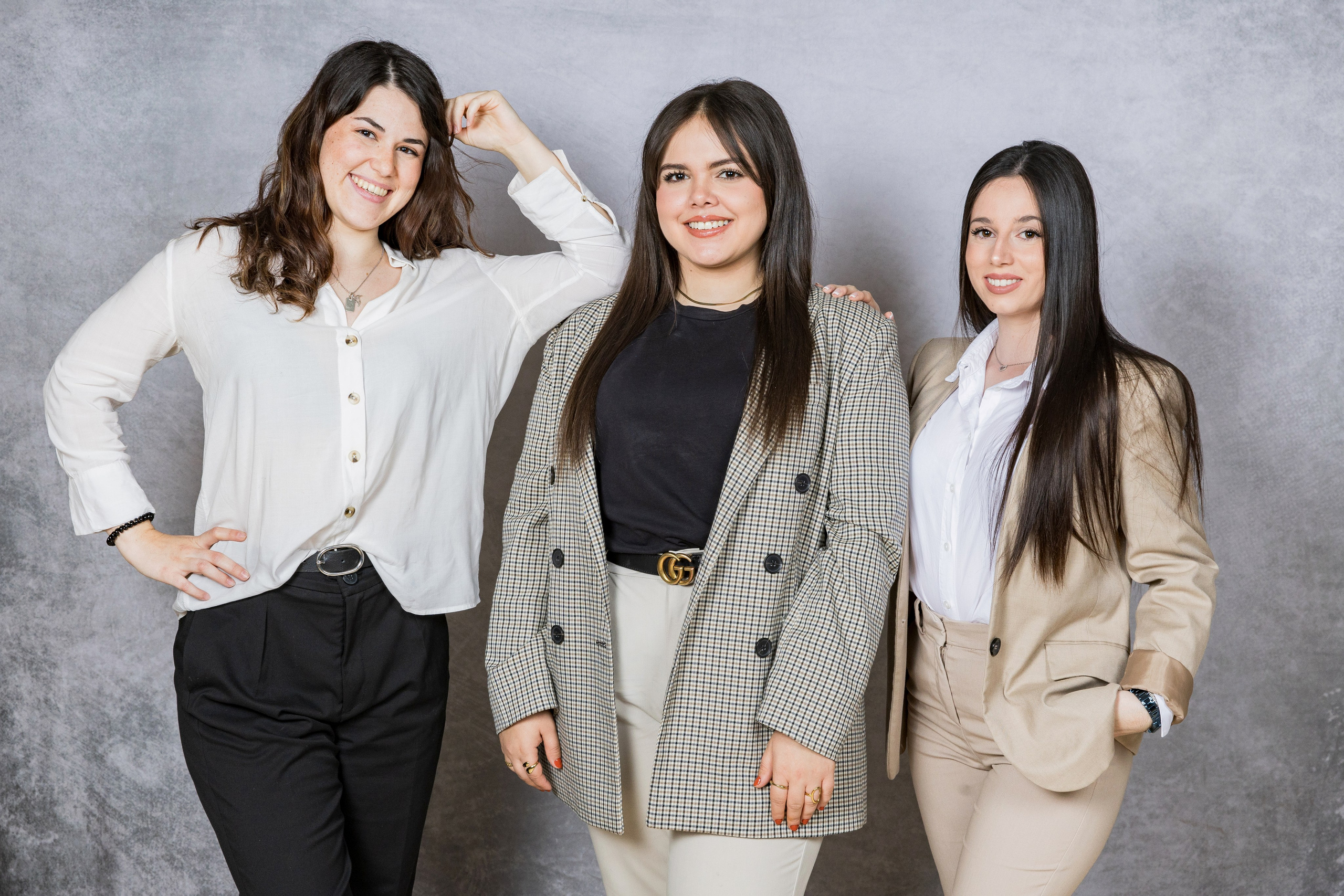 Reserva fotografía de graduación. Rainbox Estudio de Fotografía