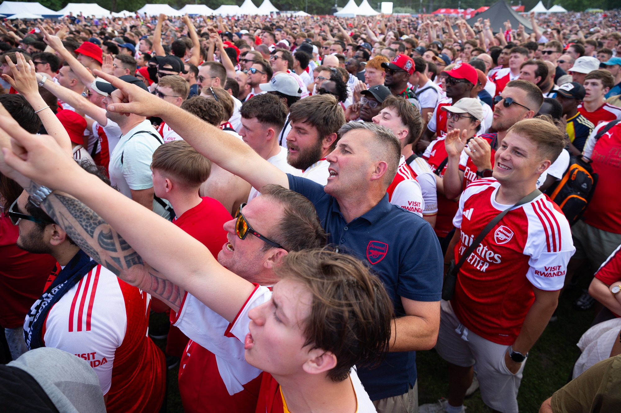 UEFA Champions League Final. Arsenal vs PSG. Budapest 2026. Arsenal Fan Zone. Photographer in Budapest — Yura Knyazev