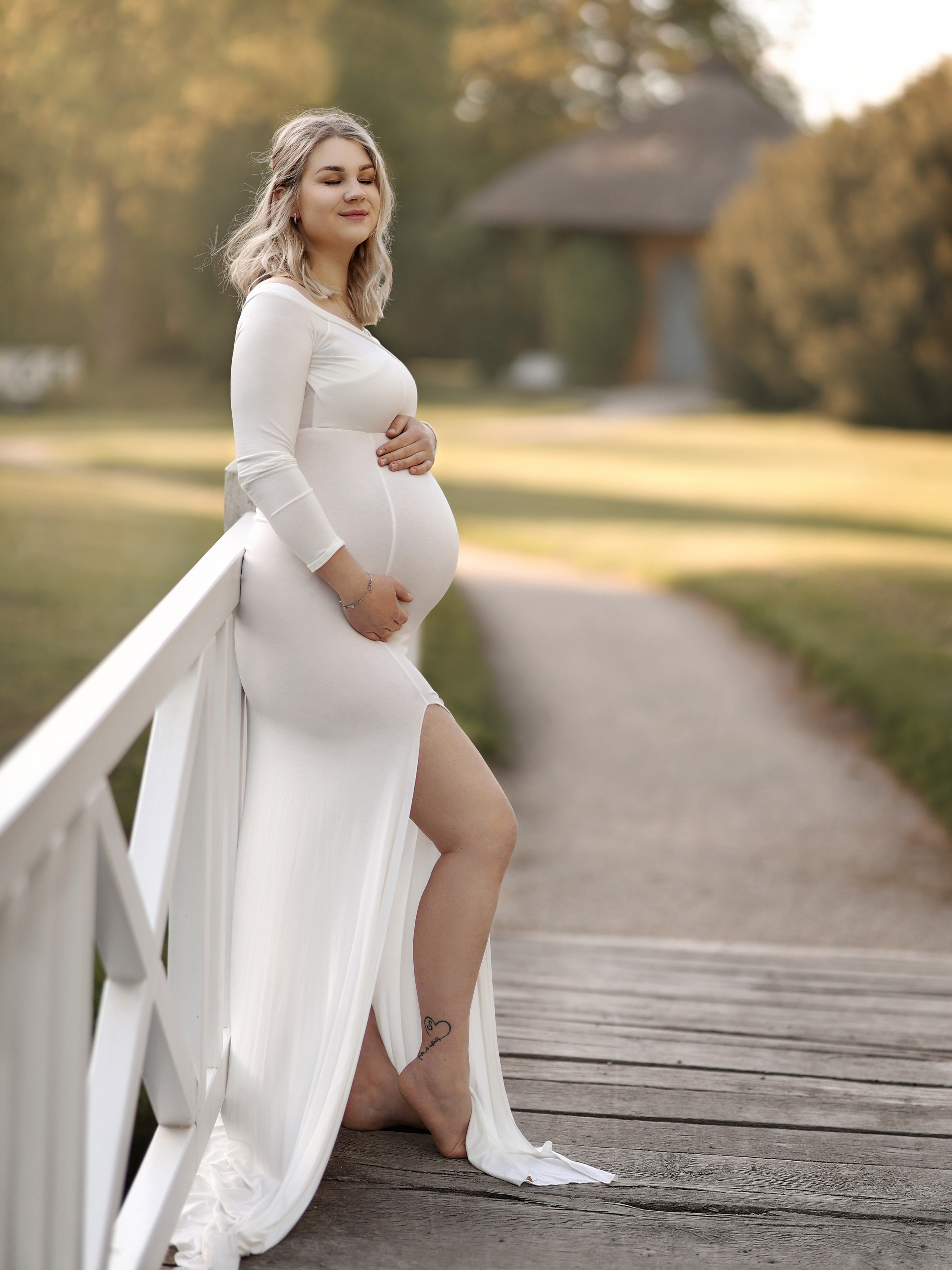 Babybauchshooting Schwangerschaftsfotografie Norden Aurich Emden. Familien- Fotografin in Marienhafe, Aurich, Emden, Norden, Leer