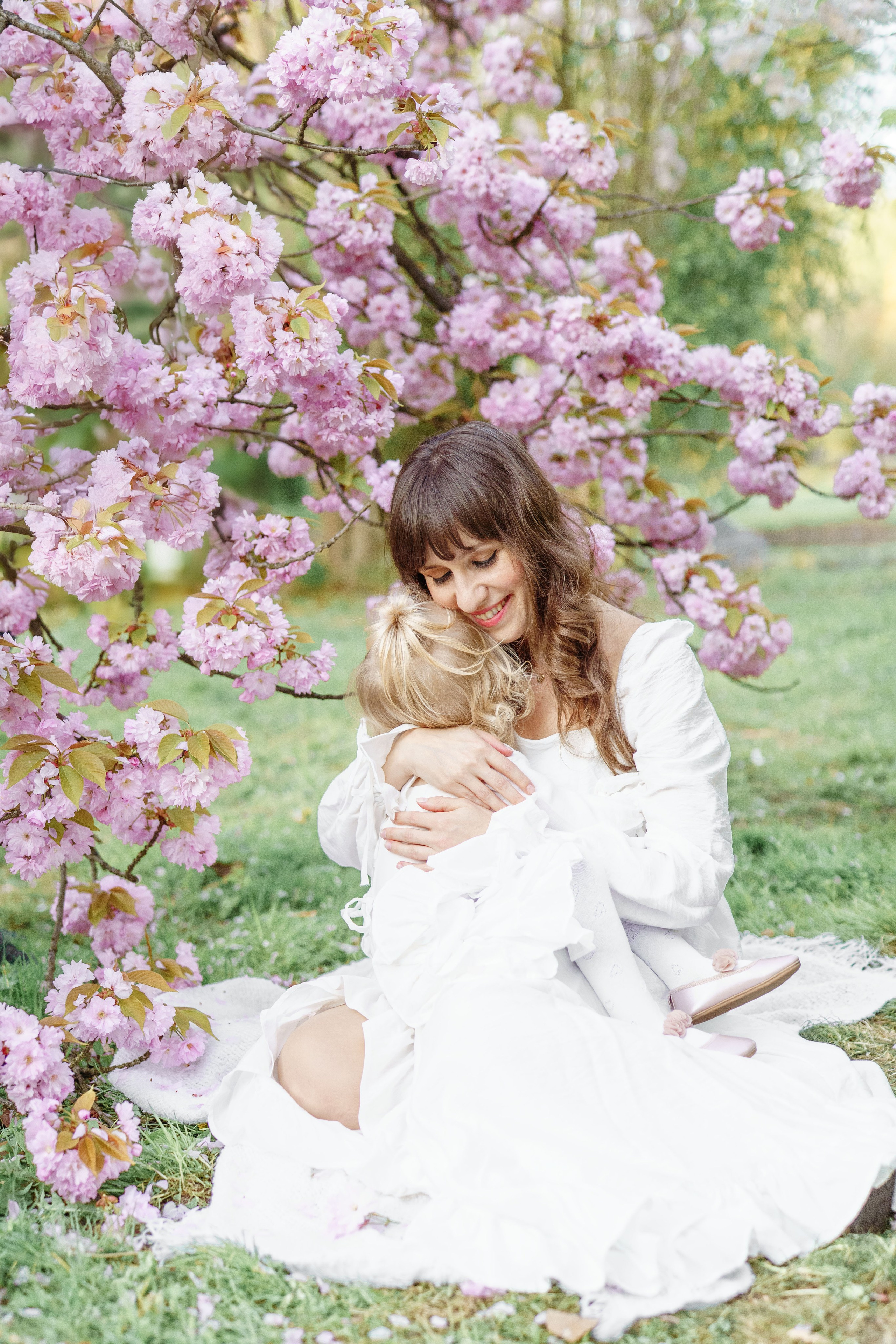 Sesja w plenerze. Fotograf Łódź - sesja ciążowa, noworodkowa, dziecięca. Studio w Łodzi