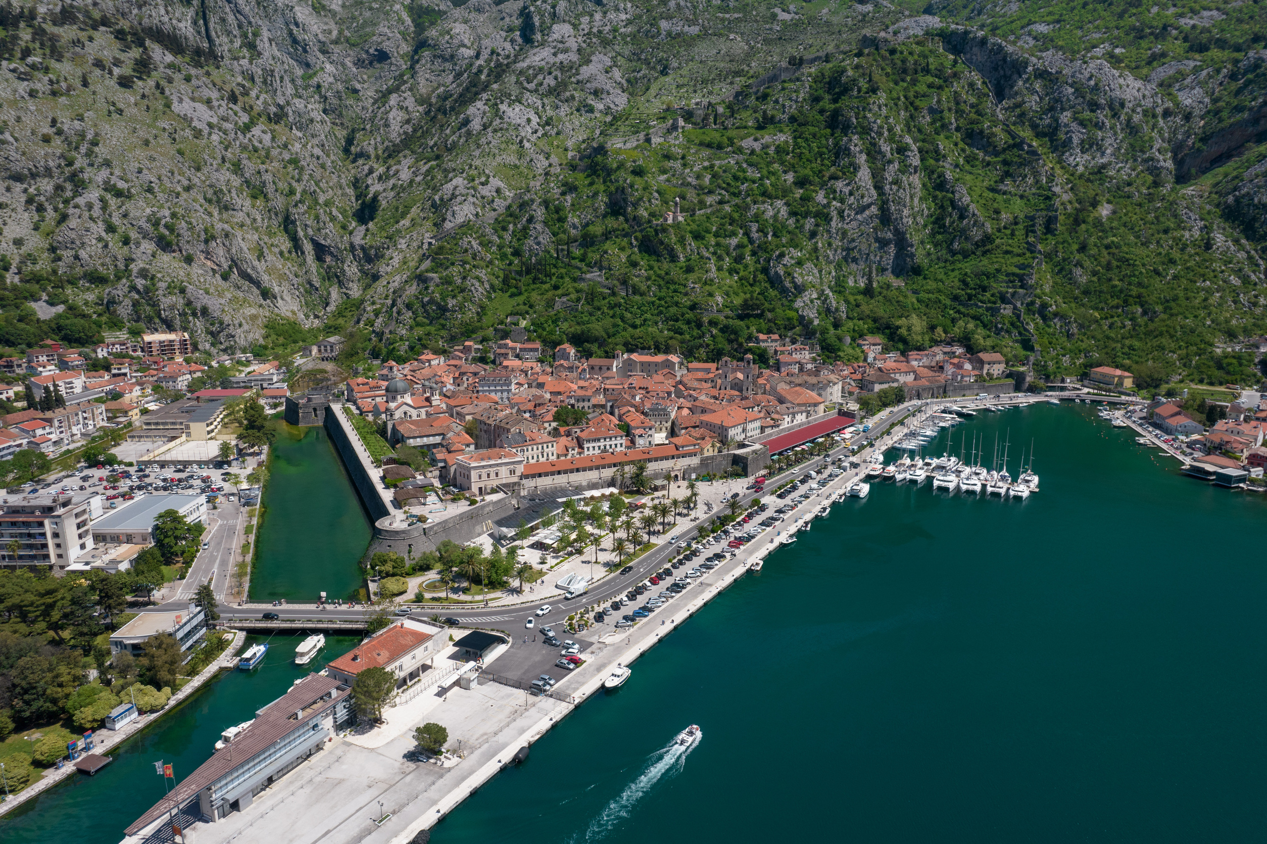 Montenegro Reiseführer – Das Juwel der Adria Entdecken