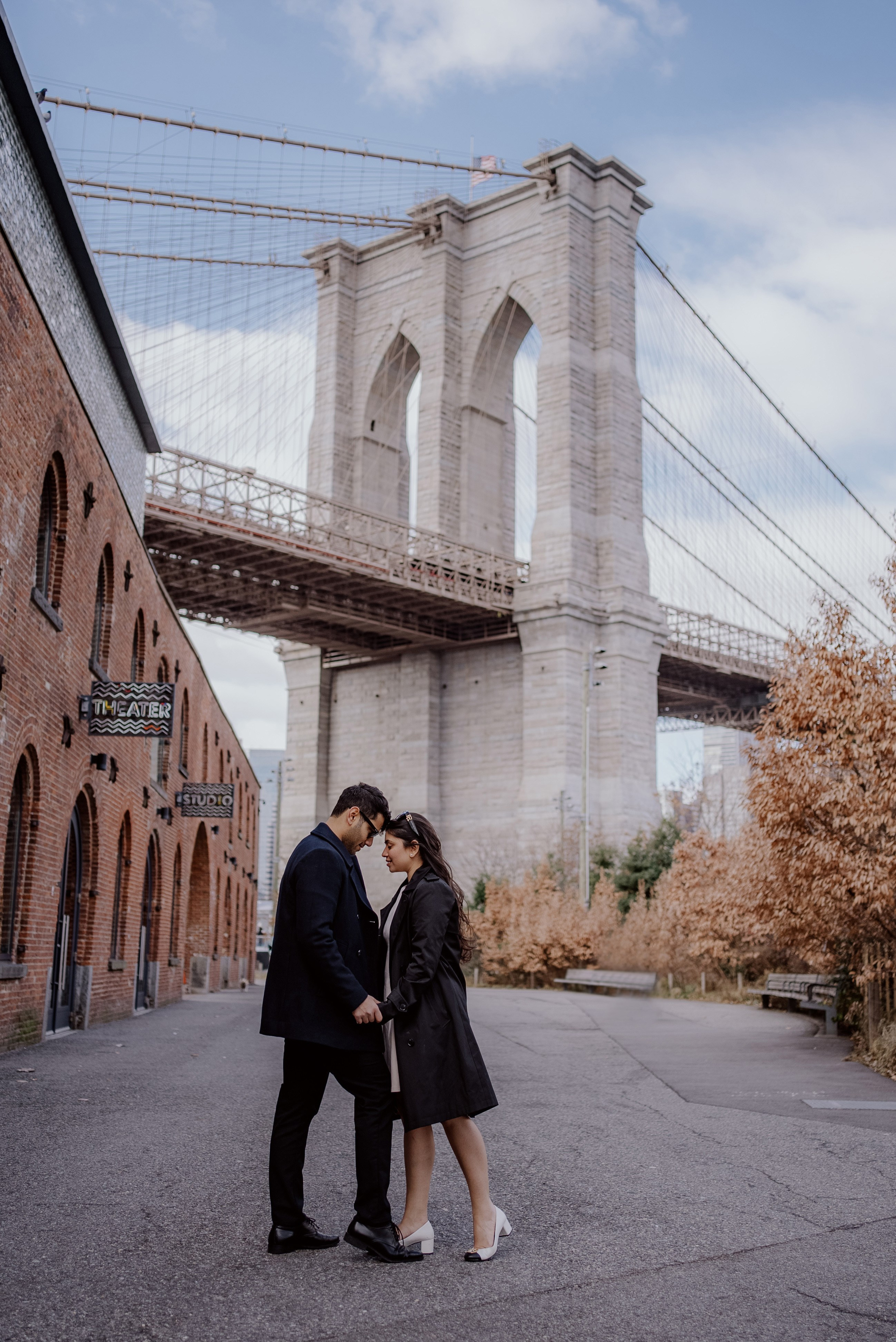 Pre-Wedding Photography NYC: Expert Guide to Photo & Video Sessions 2025. Videographer and photographer in New York // MAKAROV.VIDEO