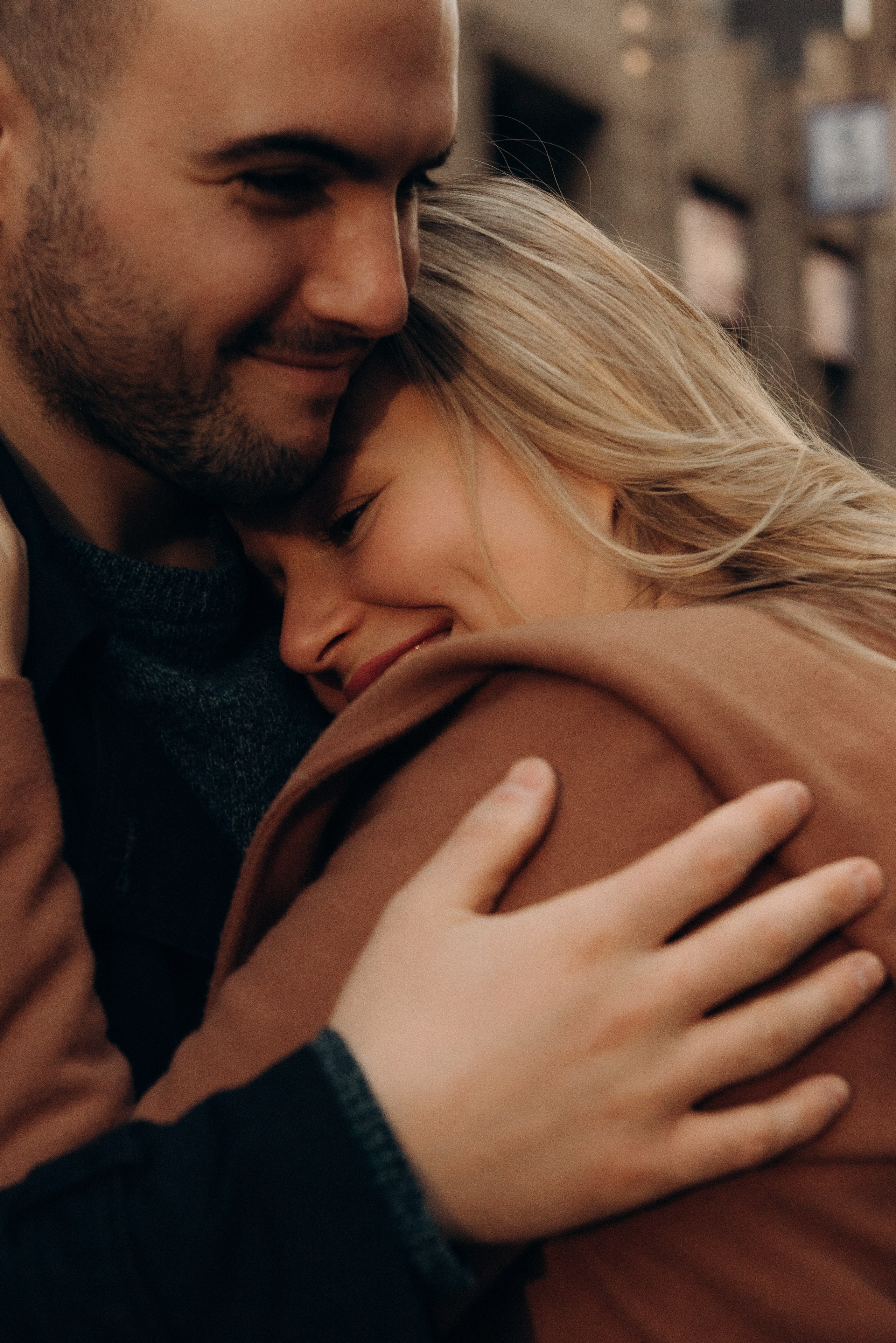 Engagement photoshoot in Milan for couples traveling to Italy.