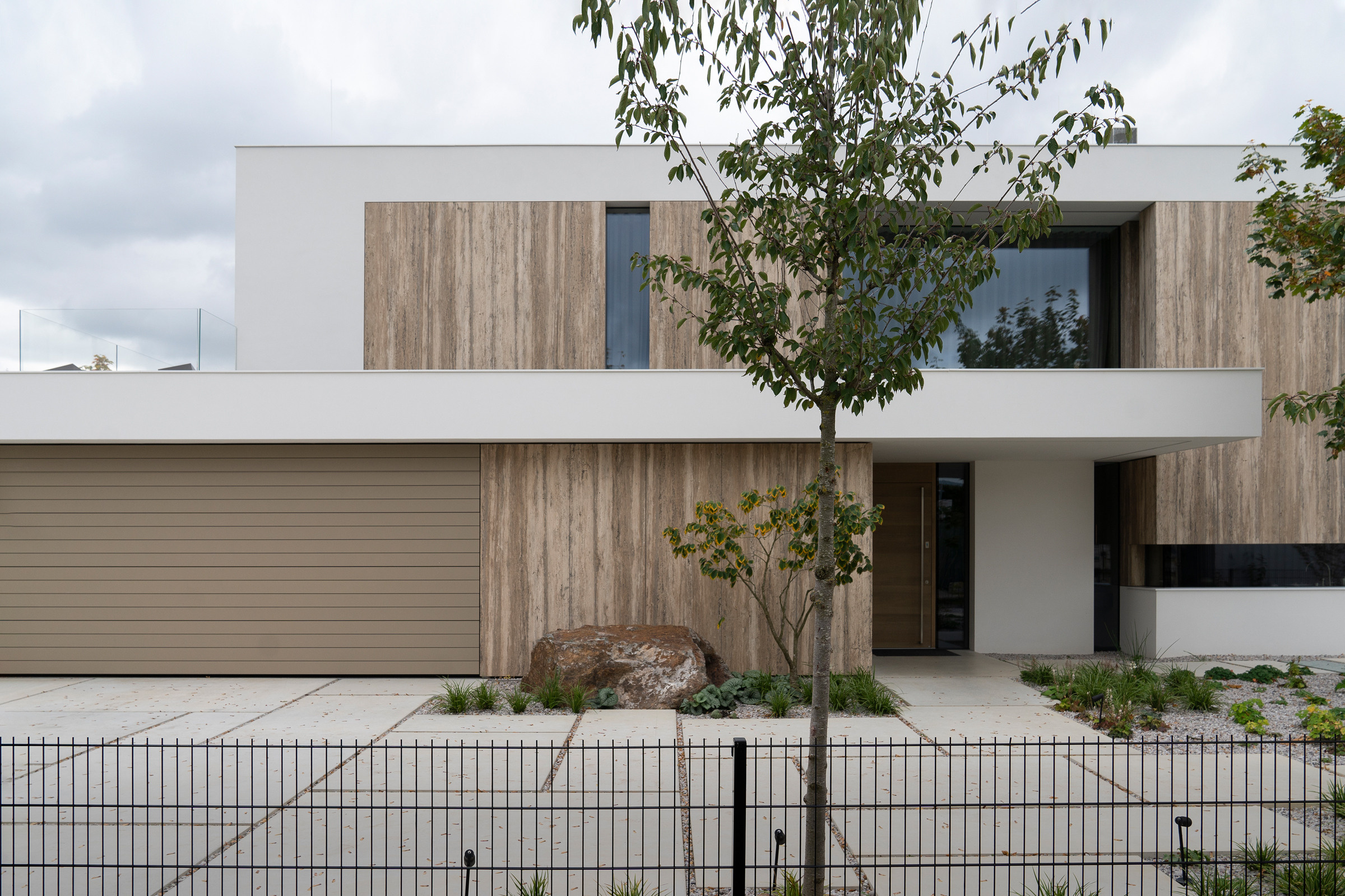 Architekt Praha - Navrhujeme luxusní domy. Špičková moderní architektura. architektonické studio Praha. Architekti rodinných domů | Architektonické studio Praha. Zahradní architekt. Bytový Architekt a Návrhy interiérů. Architekt rodinných domů. Luxury villa. Nejlepší Vily. Luxury vila.