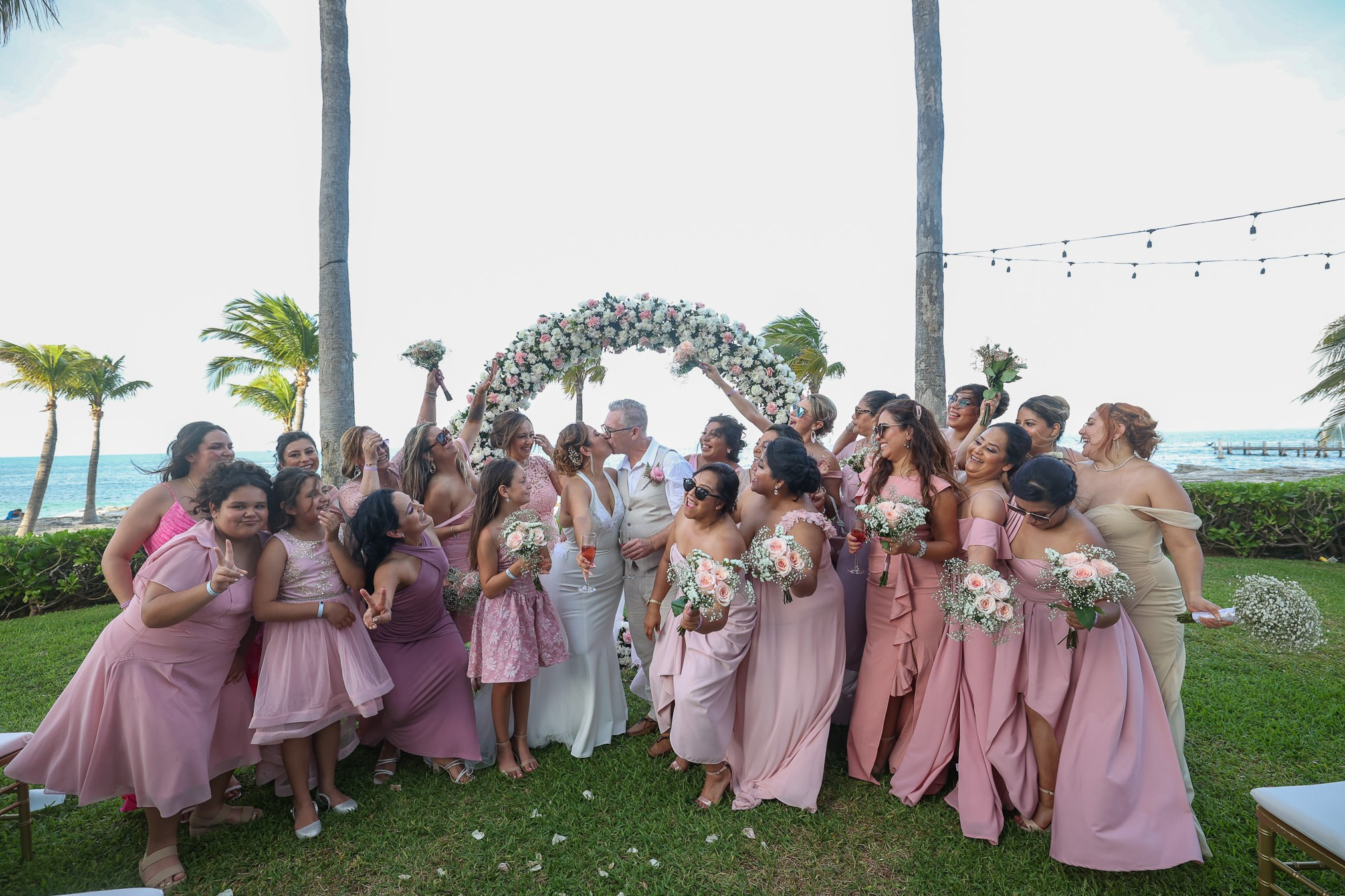Cancun RIU Boda Zoraya y Andrew. Estudio de fotografia en Tijuana