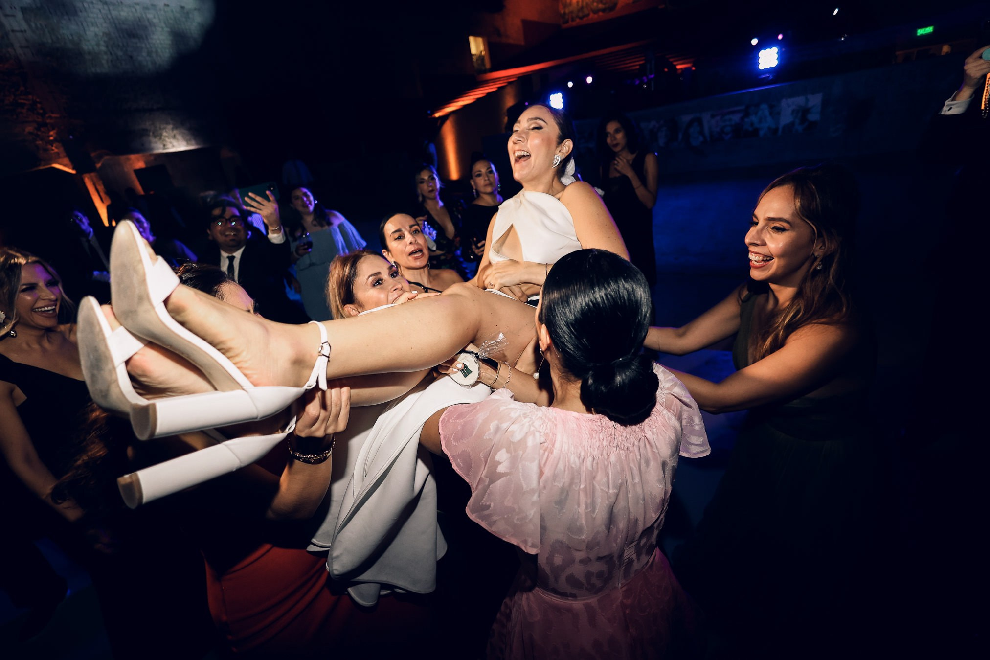 Tijuana Antiguo cine Bujazan, Boda Sherlinne y Joaquin. Estudio de fotografia en Tijuana