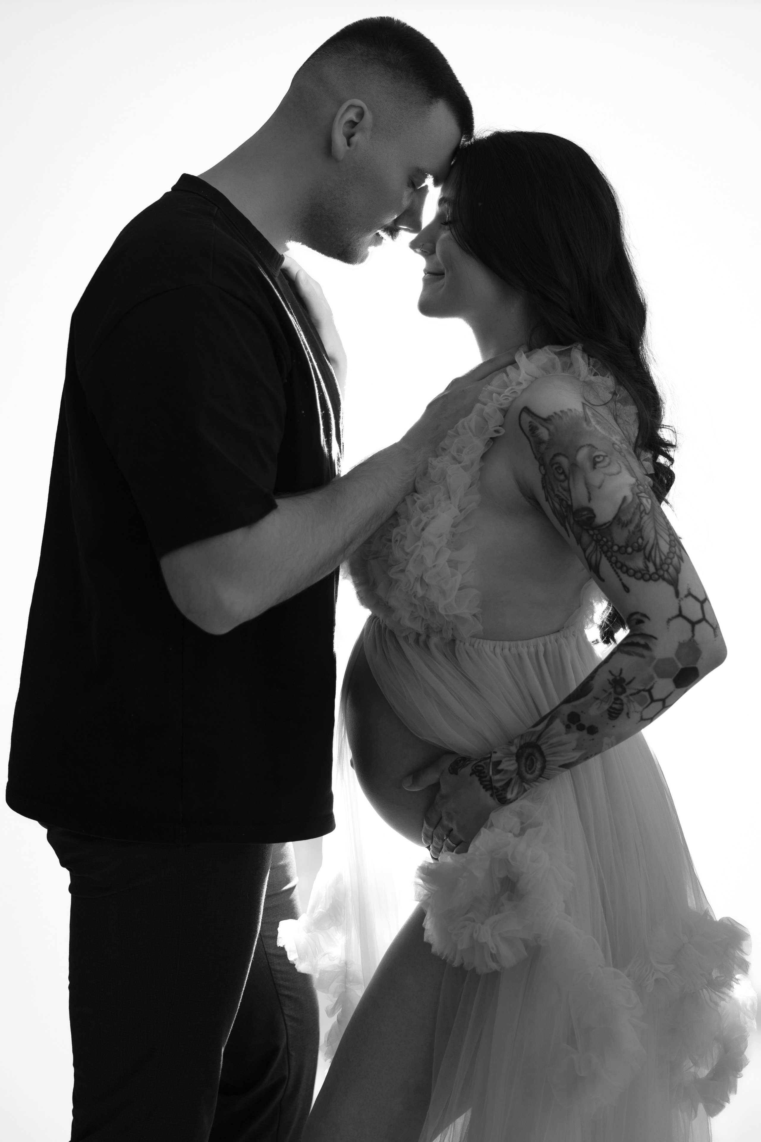 Maternity Photoshoot in Dresden — Studio & Outdoor. Family & Maternity Photographer in Dresden Tatiana Mudryak