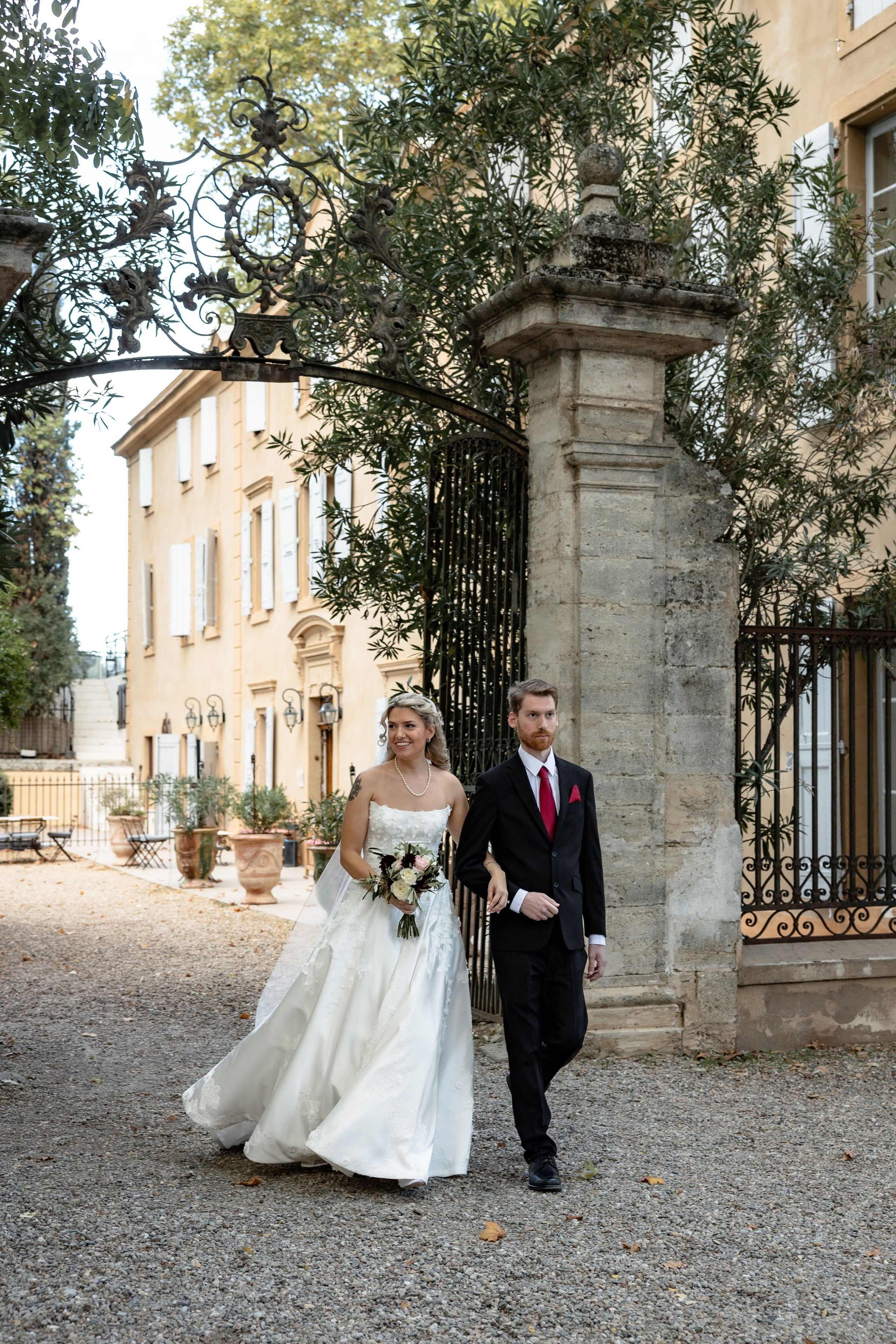 Mariage au Château Rieutort | Mariage de destination dans le Sud-Ouest de la France. Eugénie Smirnova — Photographe à Toulouse et dans le Sud-Ouest