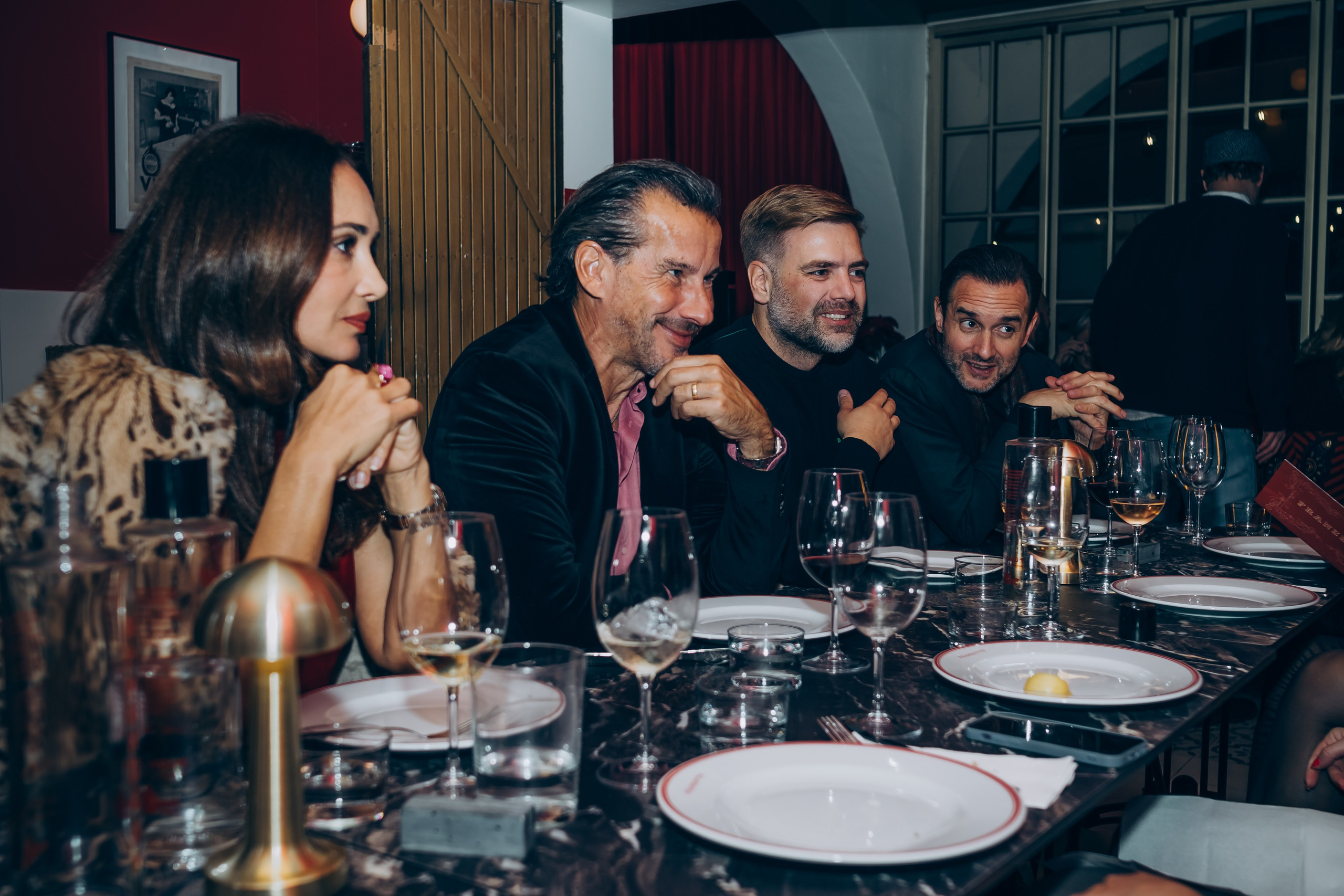 Red party. Photographer in Mallorca