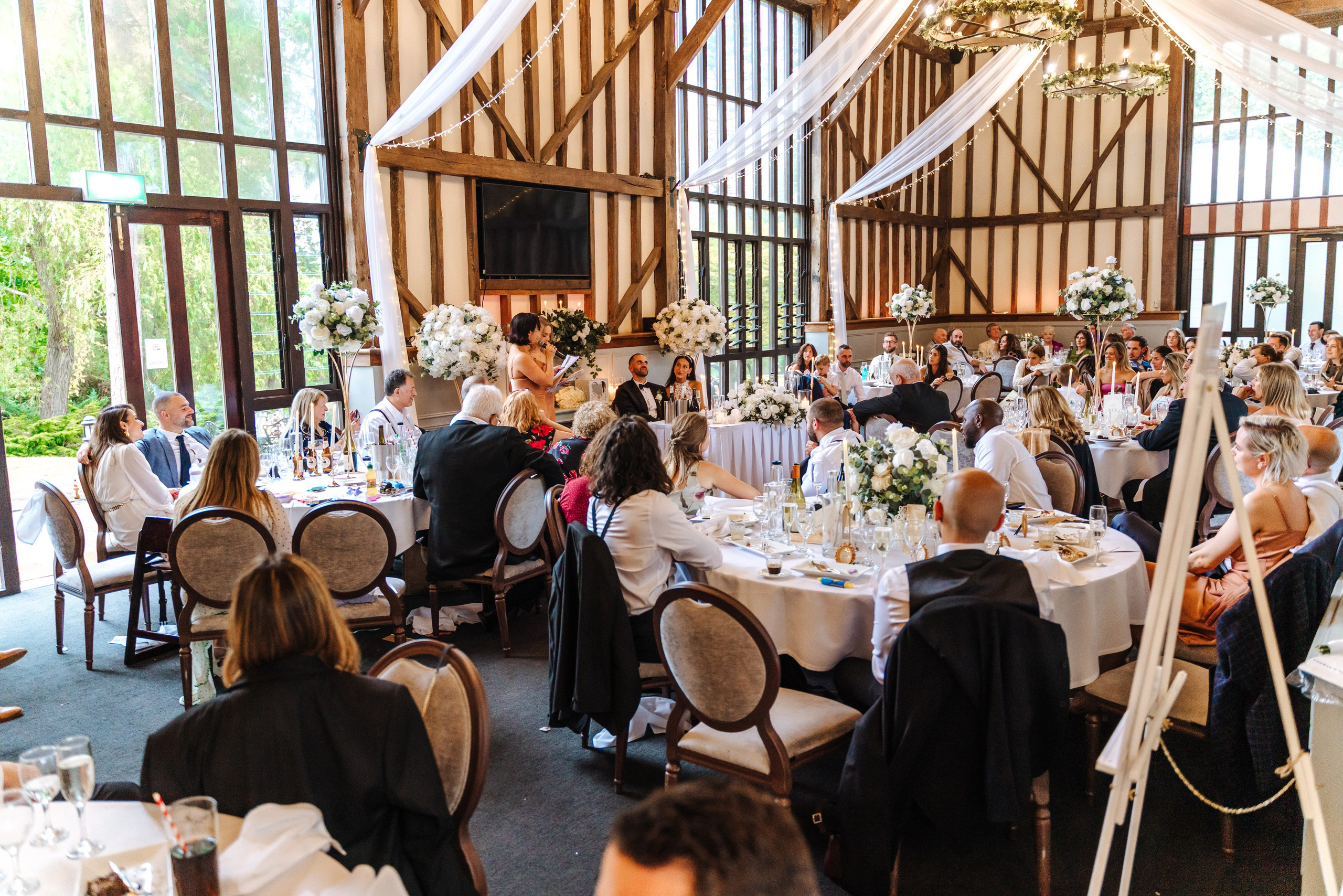Wedding at Essendon Country Club. Photographer in England Ekaterina Romanova