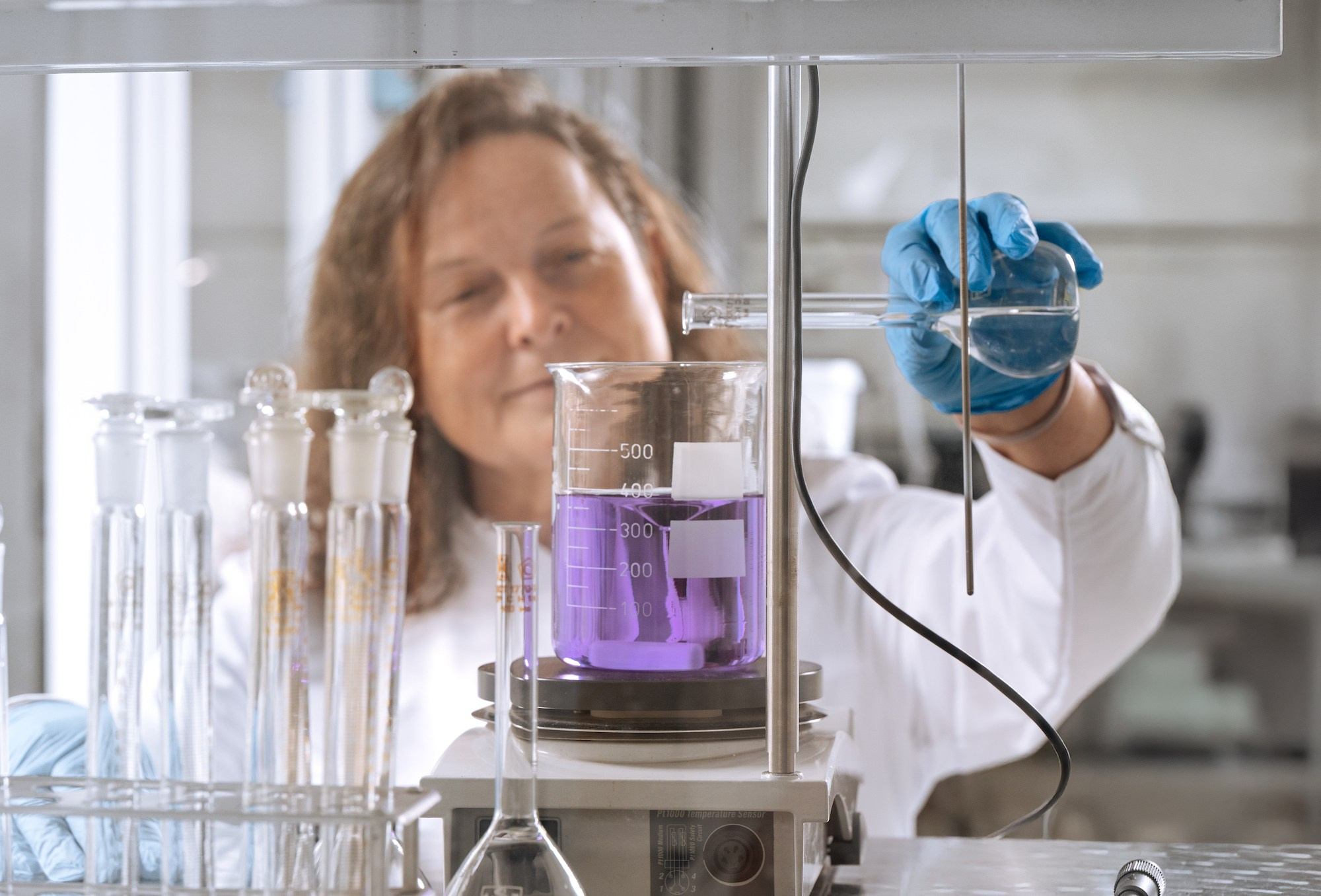 Фотосъёмка для химической лаборатории в Москве| Портреты сотрудников и процессы. Портретный фотограф в Москве — личные и бизнес-задачи | Денис Карелов