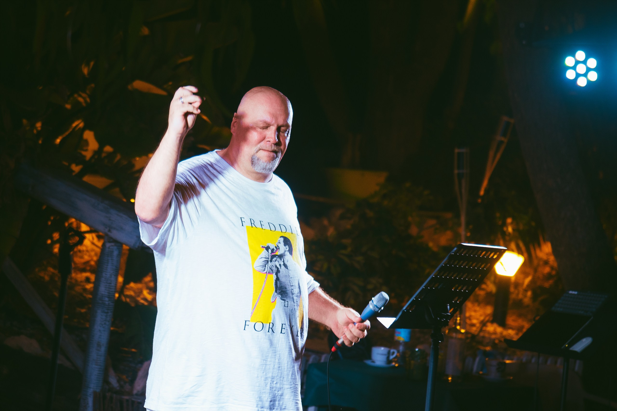 Photo report from a creative evening at the El Bosque Animado restaurant, Torrevieja