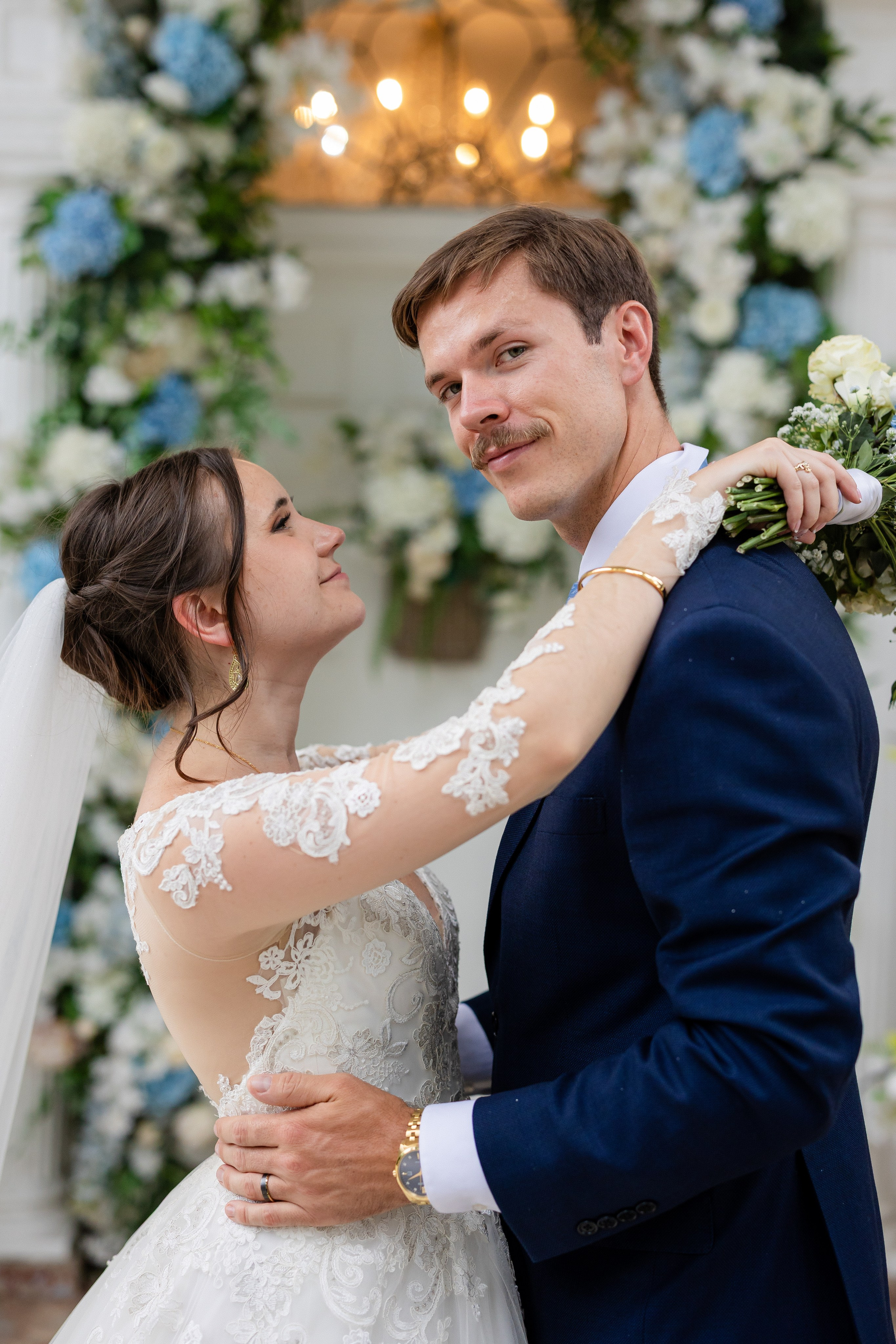 Lester & Annalise’s Romantic Summer Wedding at Gassaway Mansion in Greenville, SC. Wedding and portrait photography in Greenville SC