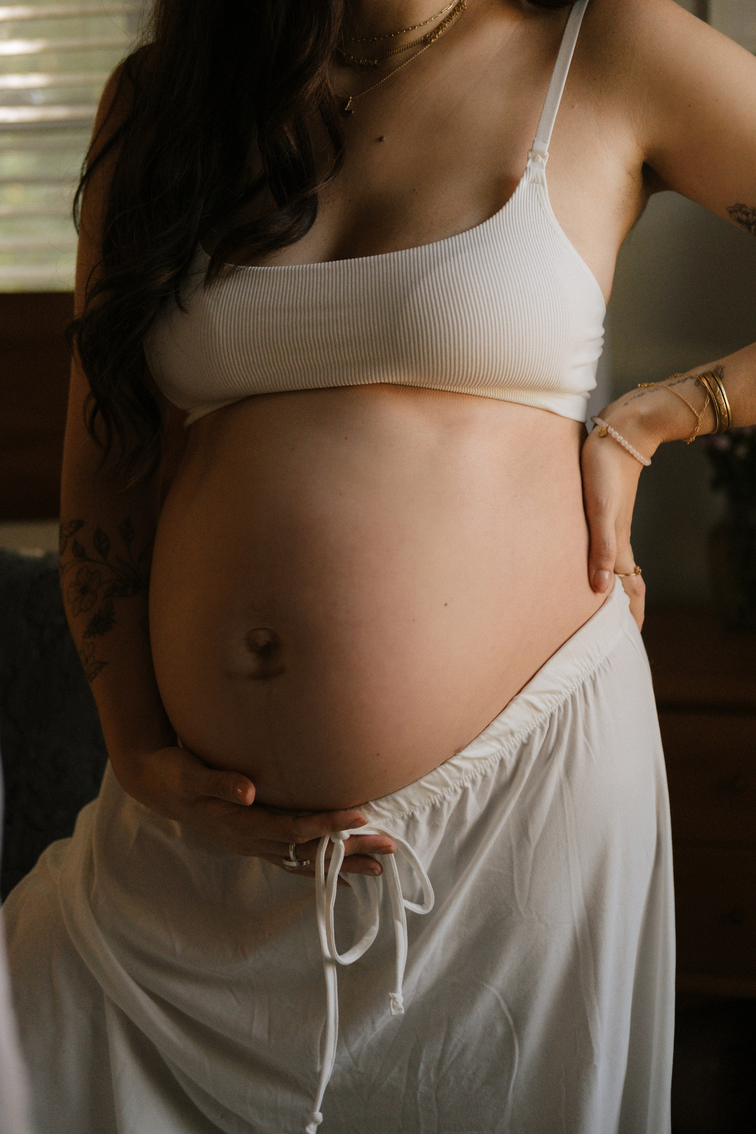 Richmond, VA Maternity Photographer | Editorial & Documentary Portraits. Family Photographer Richmond VA | Anna Dobrovolskaia