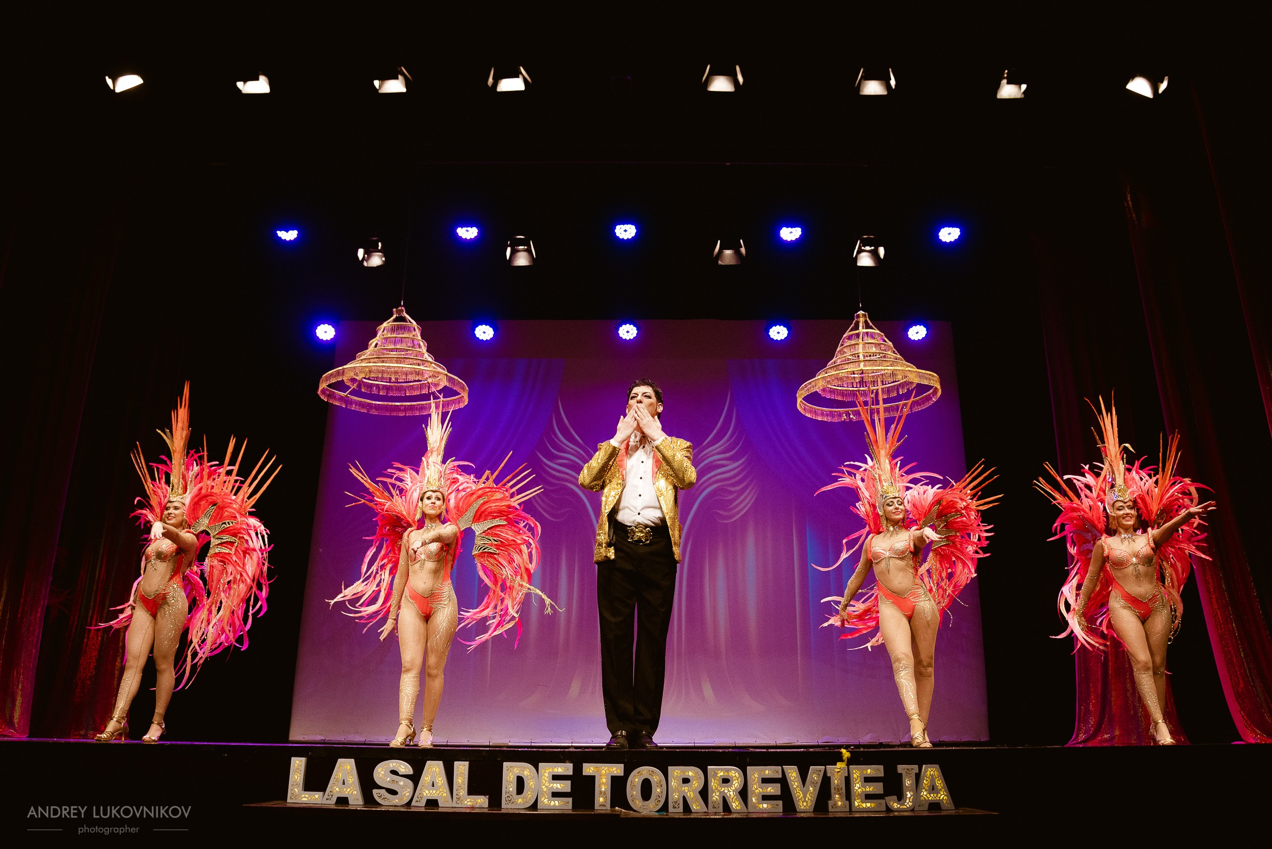 Reportaje fotográfico y rodaje entre bastidores del concierto de La Sal de Torrevieja en España