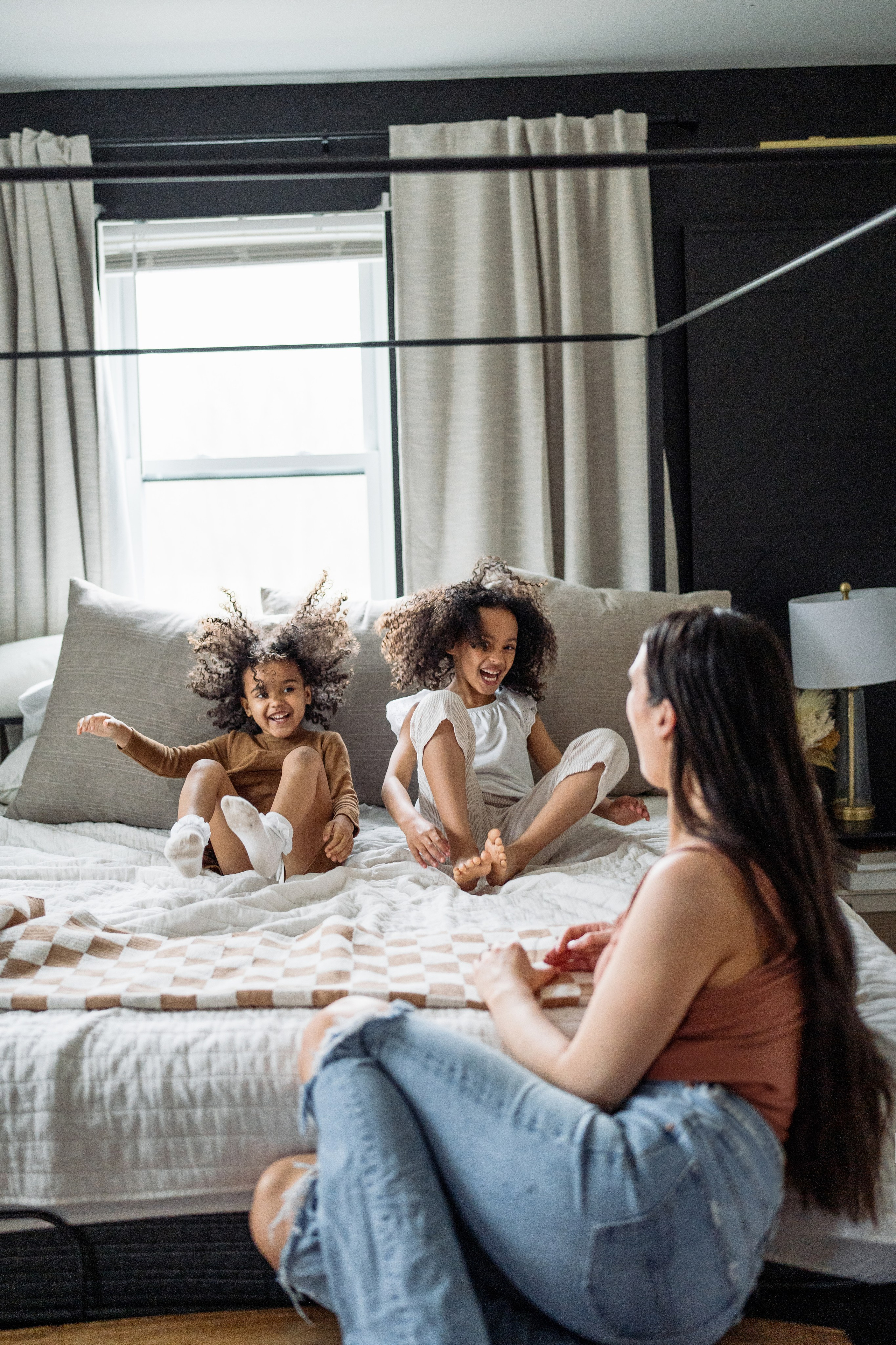 Lifestyle Family Photography – Natural & Candid Moments. Alisa Tant — Family and newborn photographer Bucks County, Montgomery county, Philadelphia, NJ