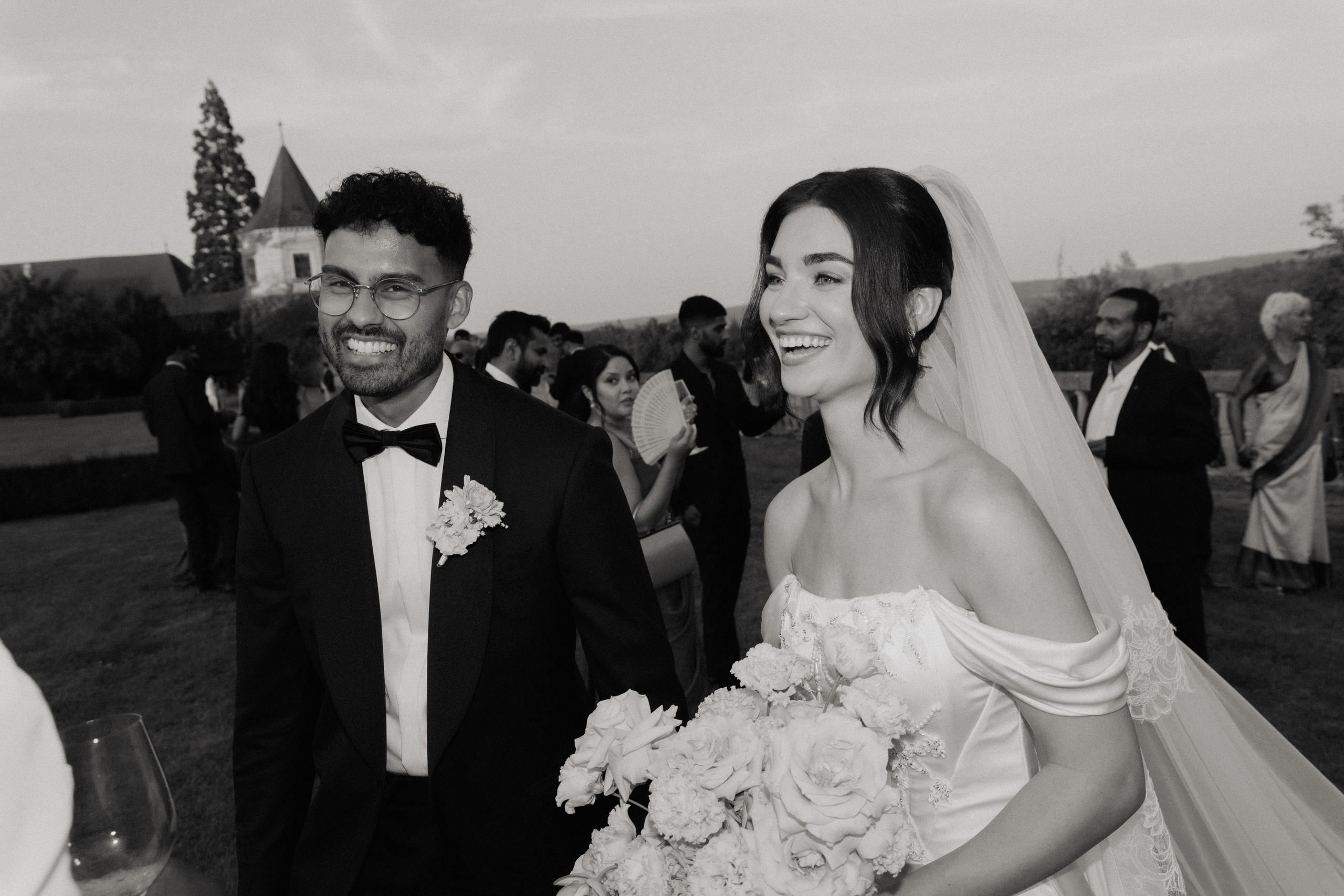 Elegant Castle Wedding in Austria | Alwin & Ruth’s Fairytale Celebration. Wedding photographer and videographer based in Timisoara, Romania