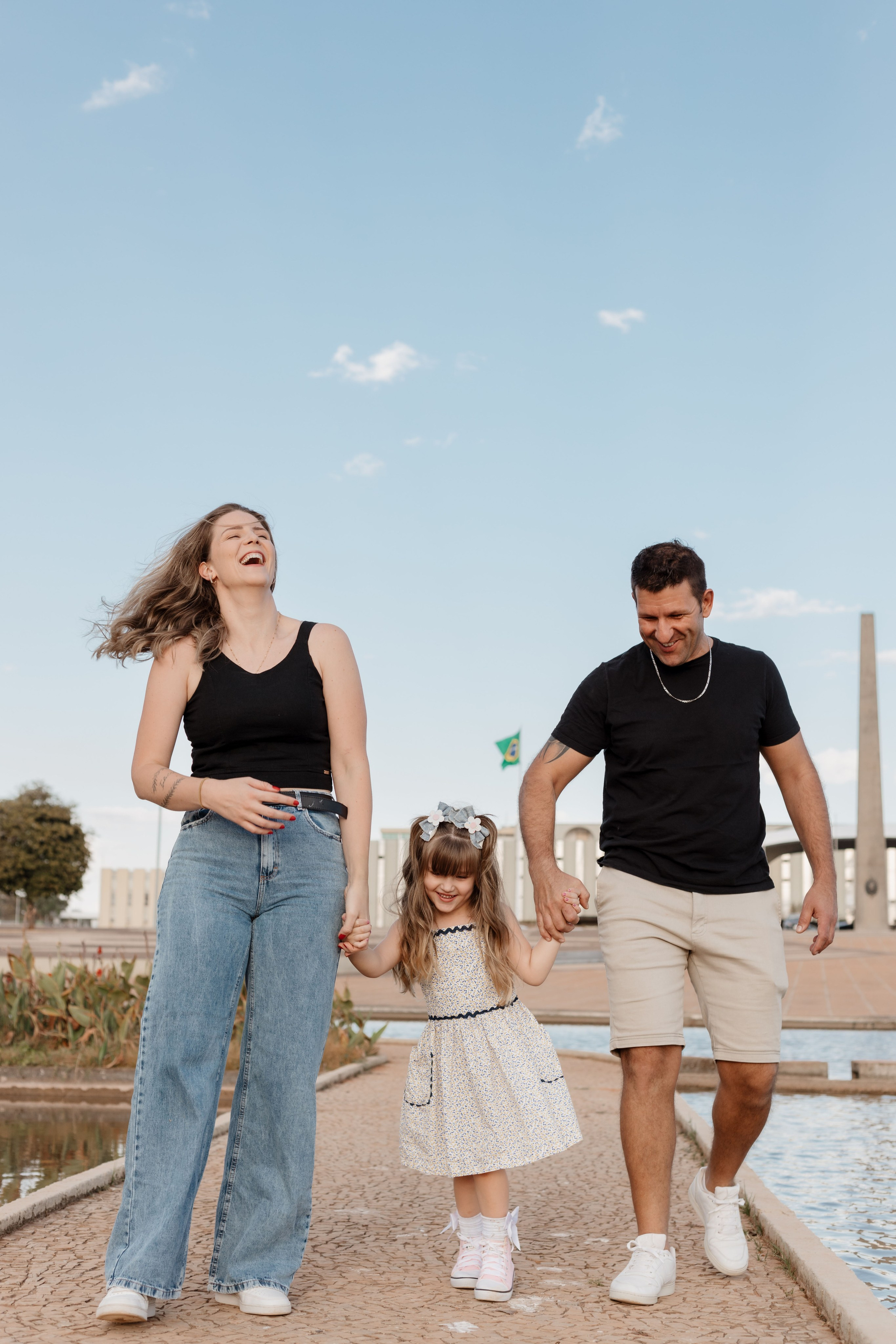 Ensaio família com fotografia natural e descontraída