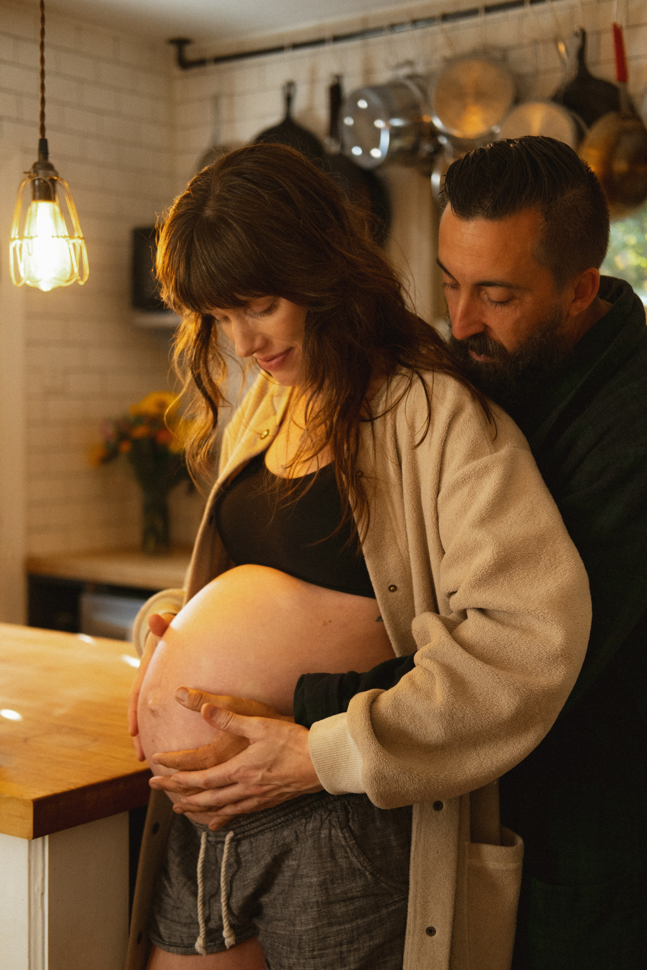 Maternity Photography Portfolio | Artistically capturing pregnancy in Richmond, VA. Family Photographer Richmond VA | Anna Dobrovolskaia