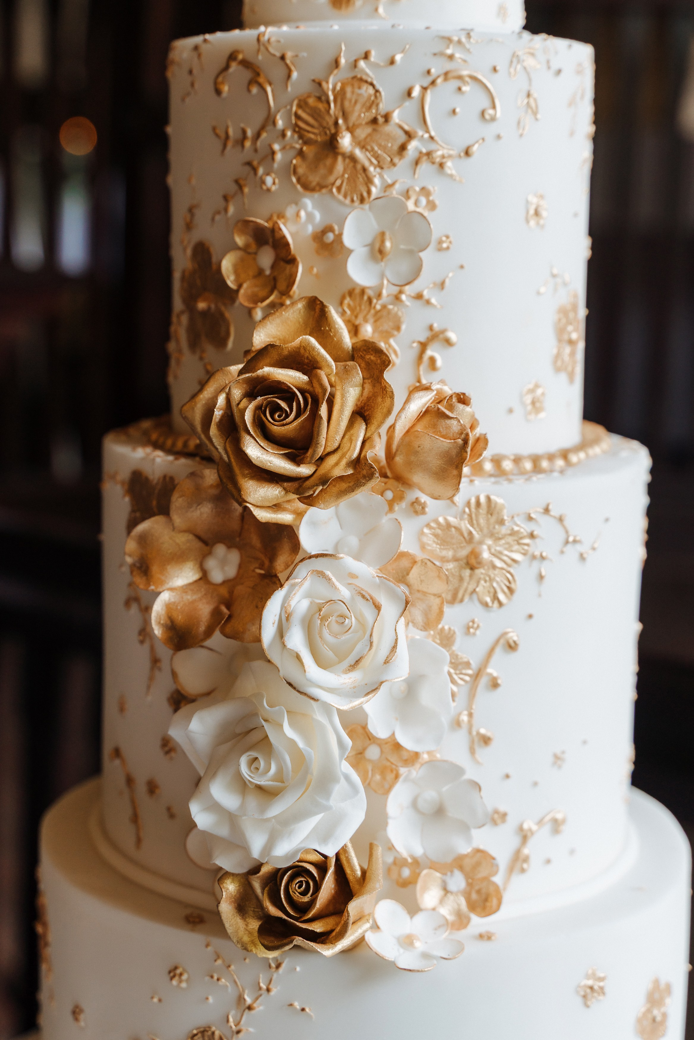 Wedding at Essendon Country Club. Photographer in England Ekaterina Romanova