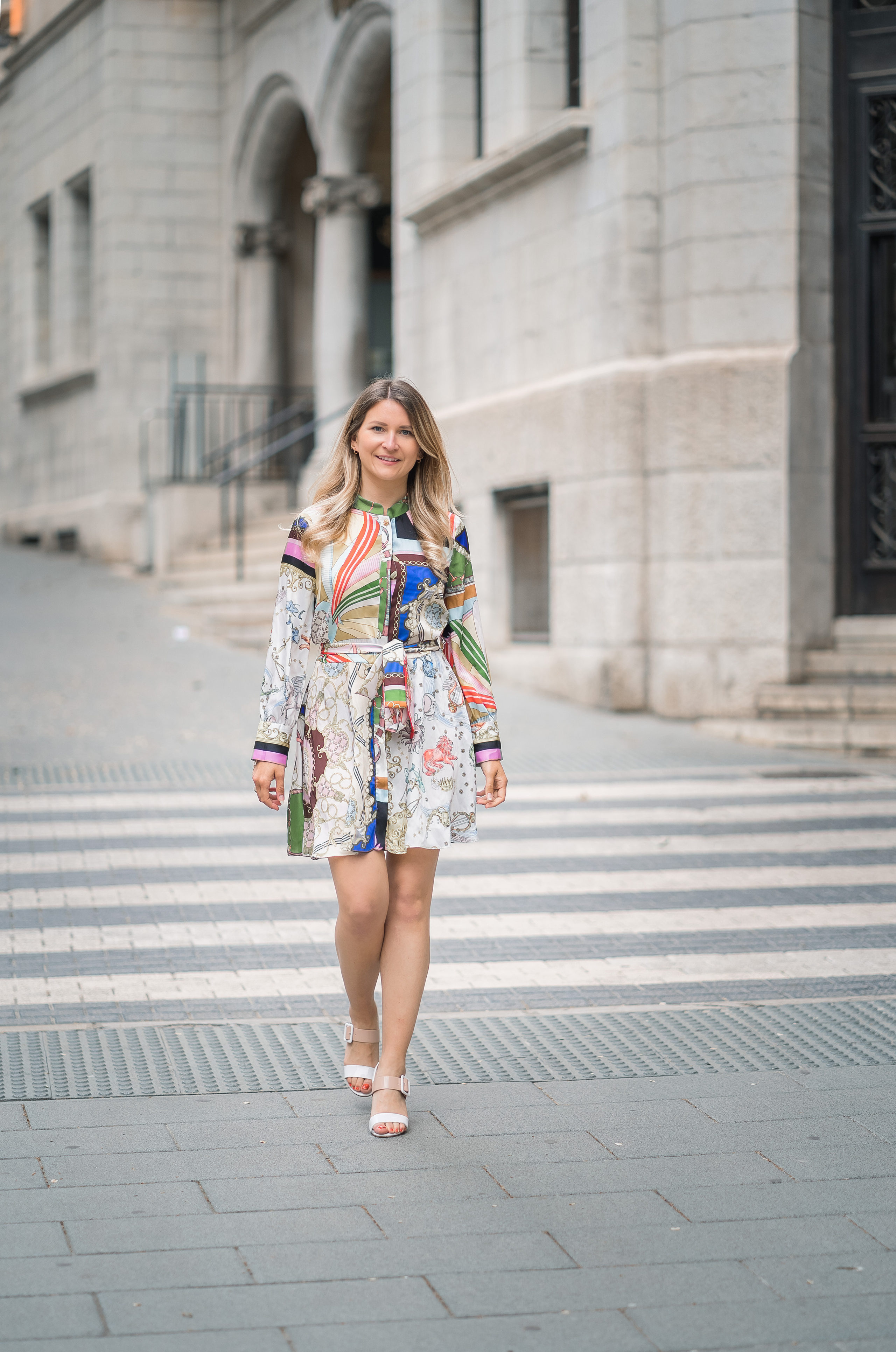 Simone, Altstadt von Palma. Deine Fotografin auf Mallorca für Familien und Business