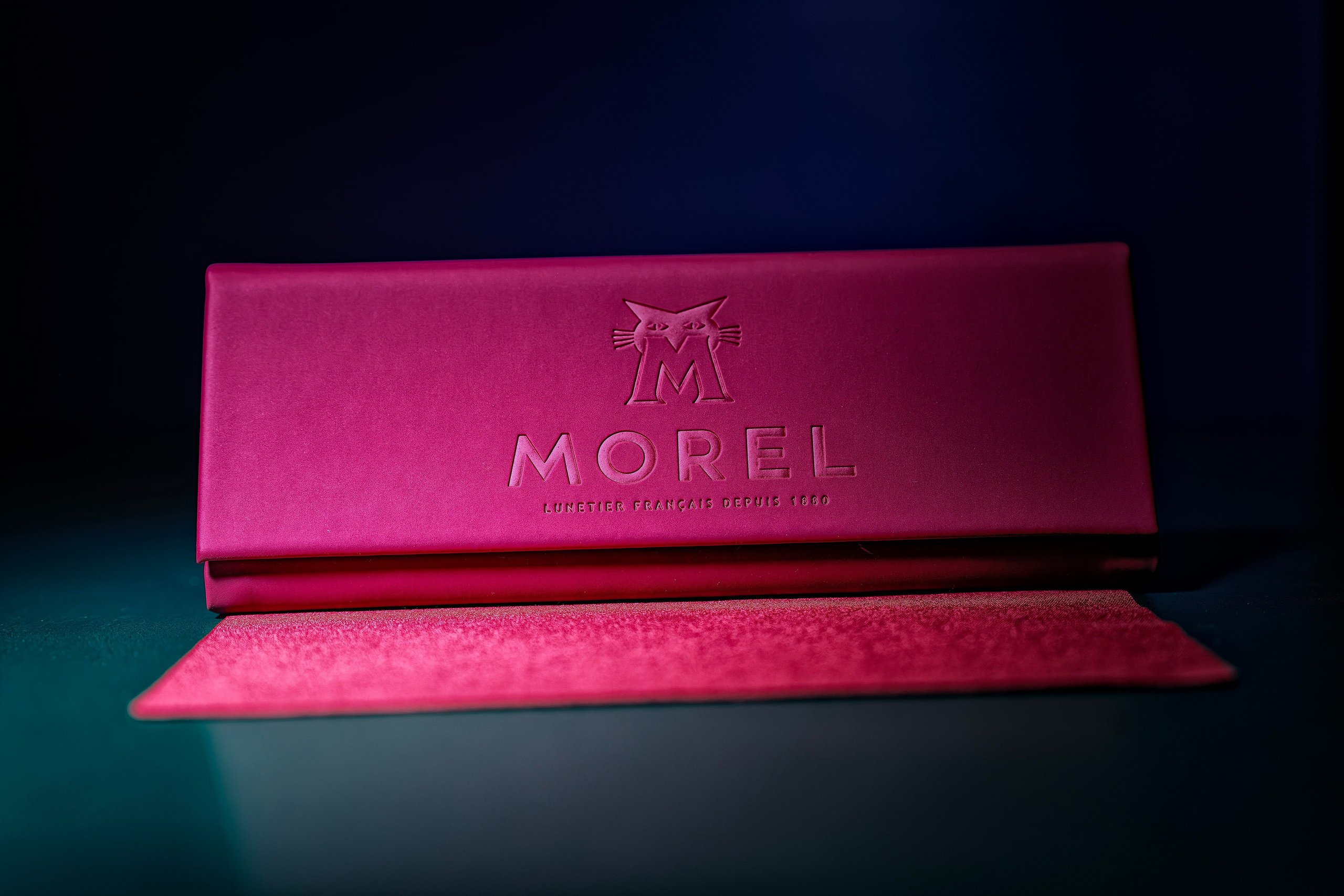 MOREL ОЧКИ. LUKIN IGOR Photography