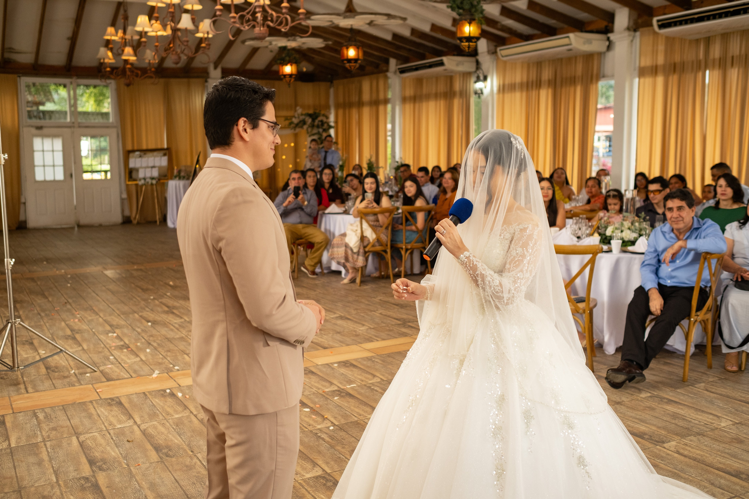 Abi & Gio. Daniel Brand | Fotografía de Bodas y Comercial en Honduras