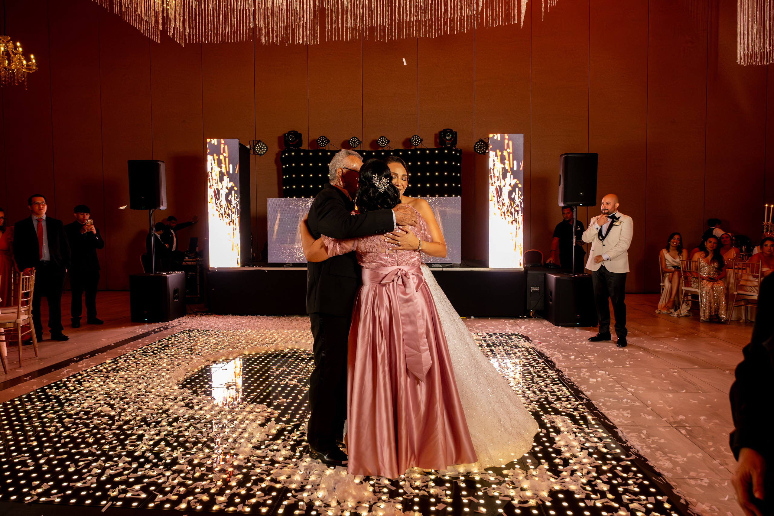 Victor & Lucia. Daniel Brand | Fotografía de Bodas y Comercial en Honduras