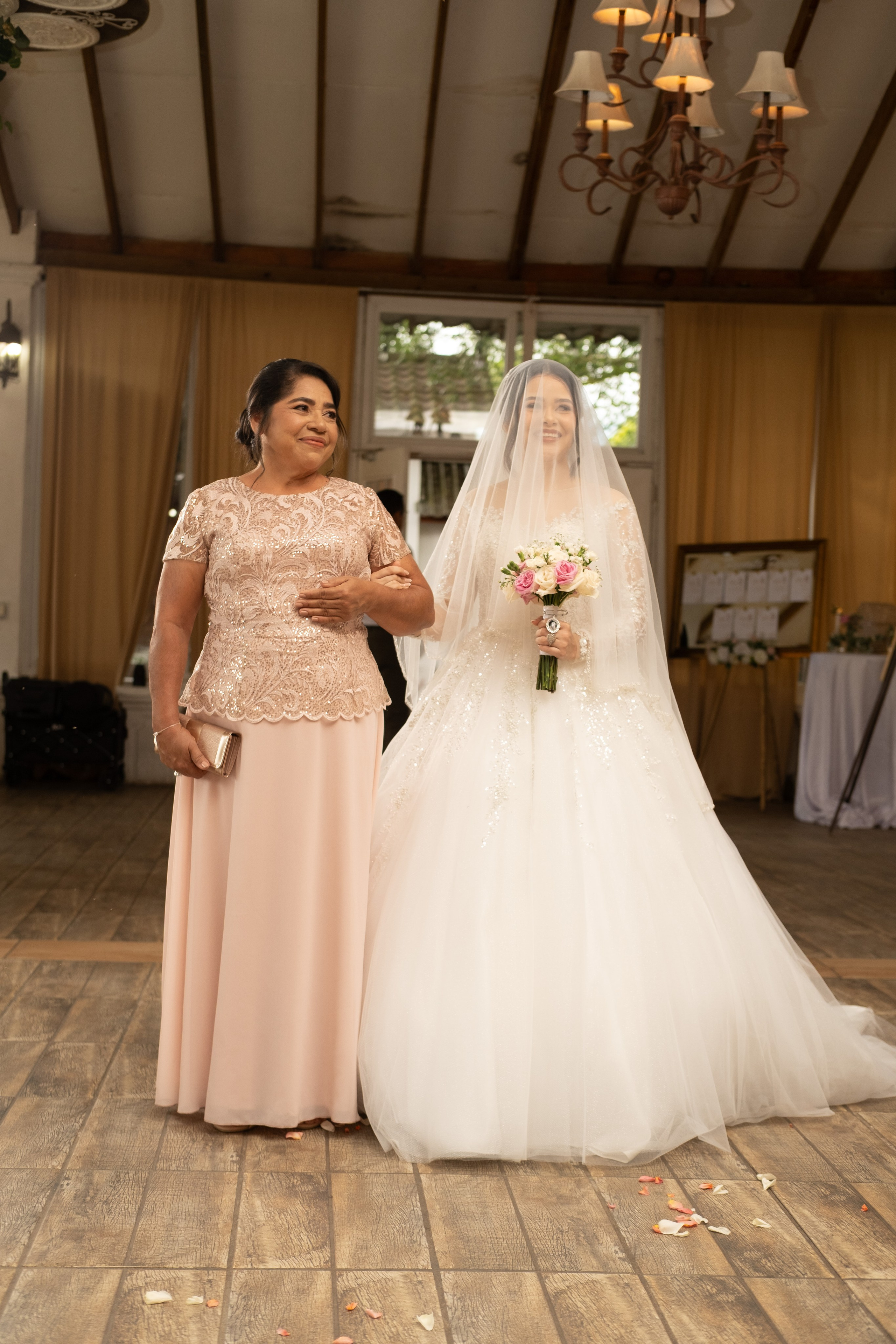 Abi & Gio. Daniel Brand | Fotografía de Bodas y Comercial en Honduras