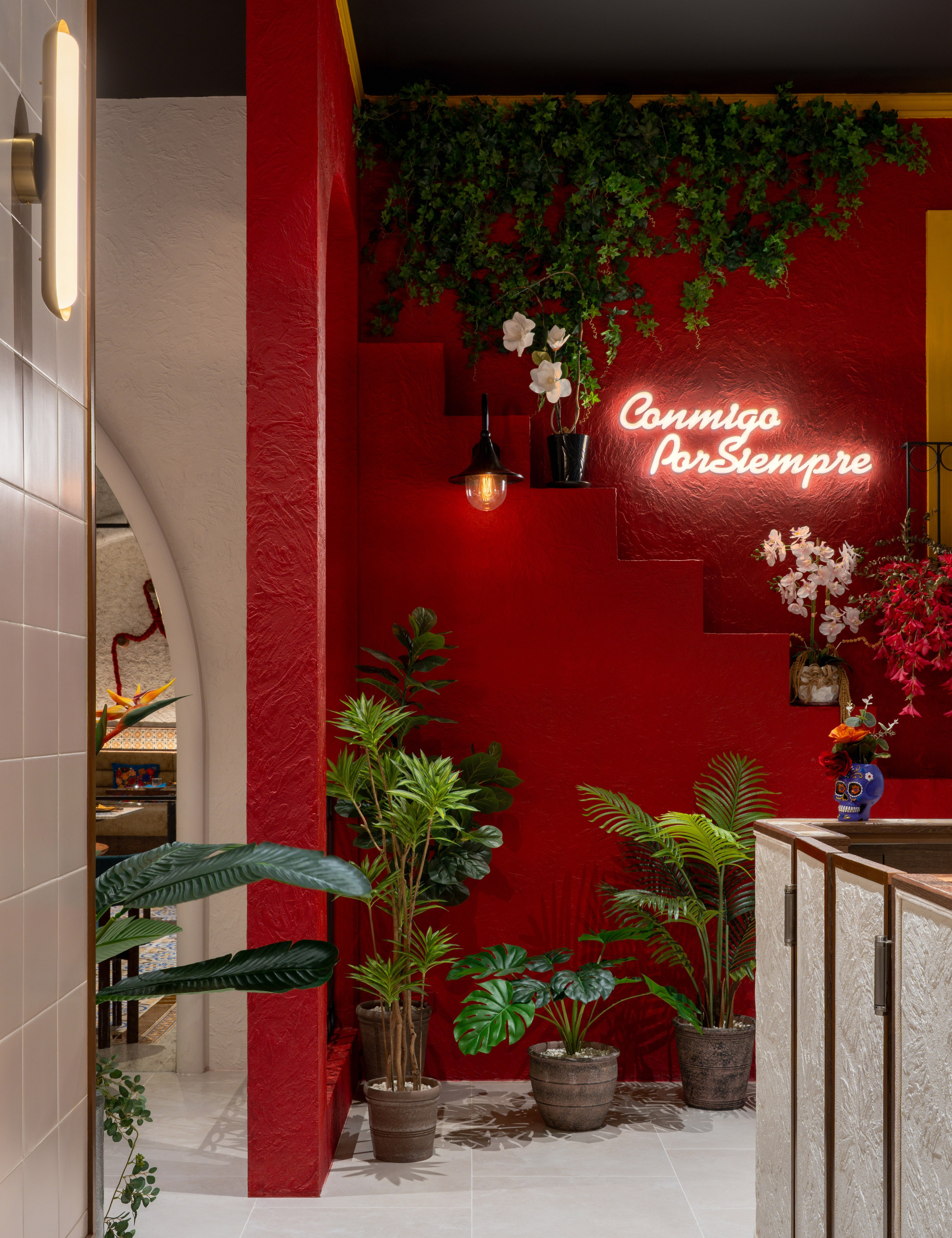Ресторан Macaria Bangkok. Interior photographer in Phuket | Perelude Interior