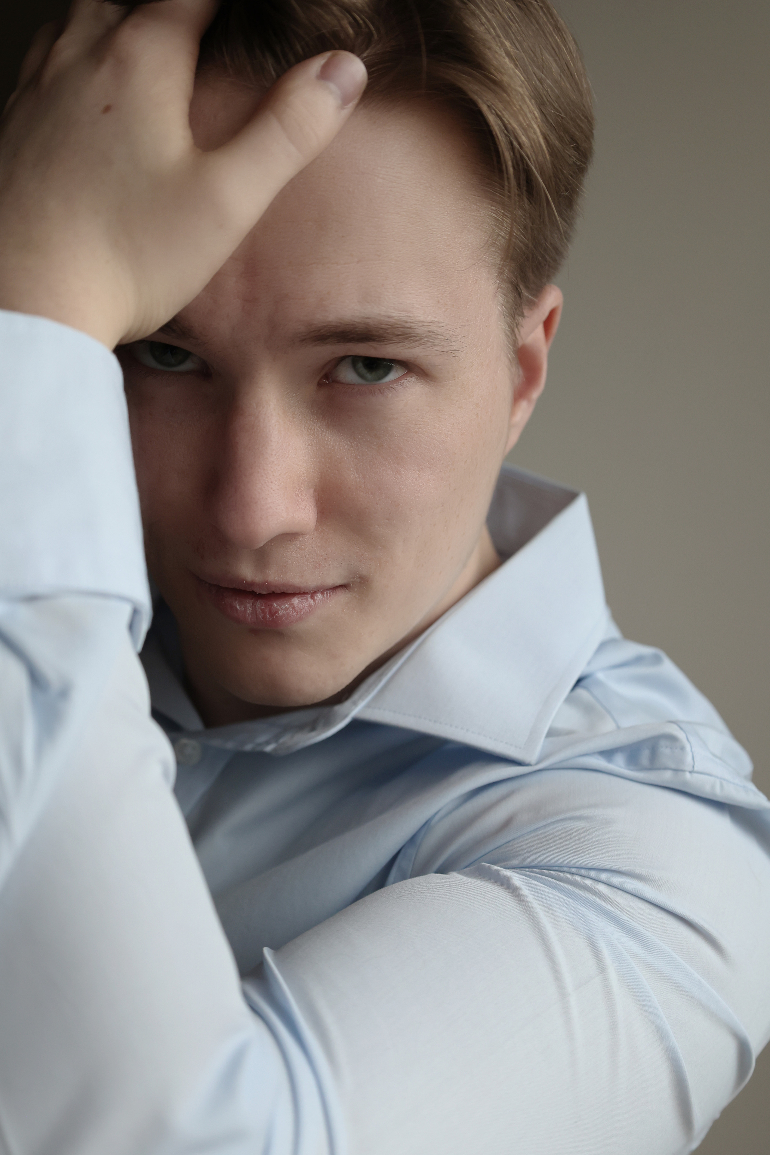 Oleg. Couples and portraits photographer Wimbledon London