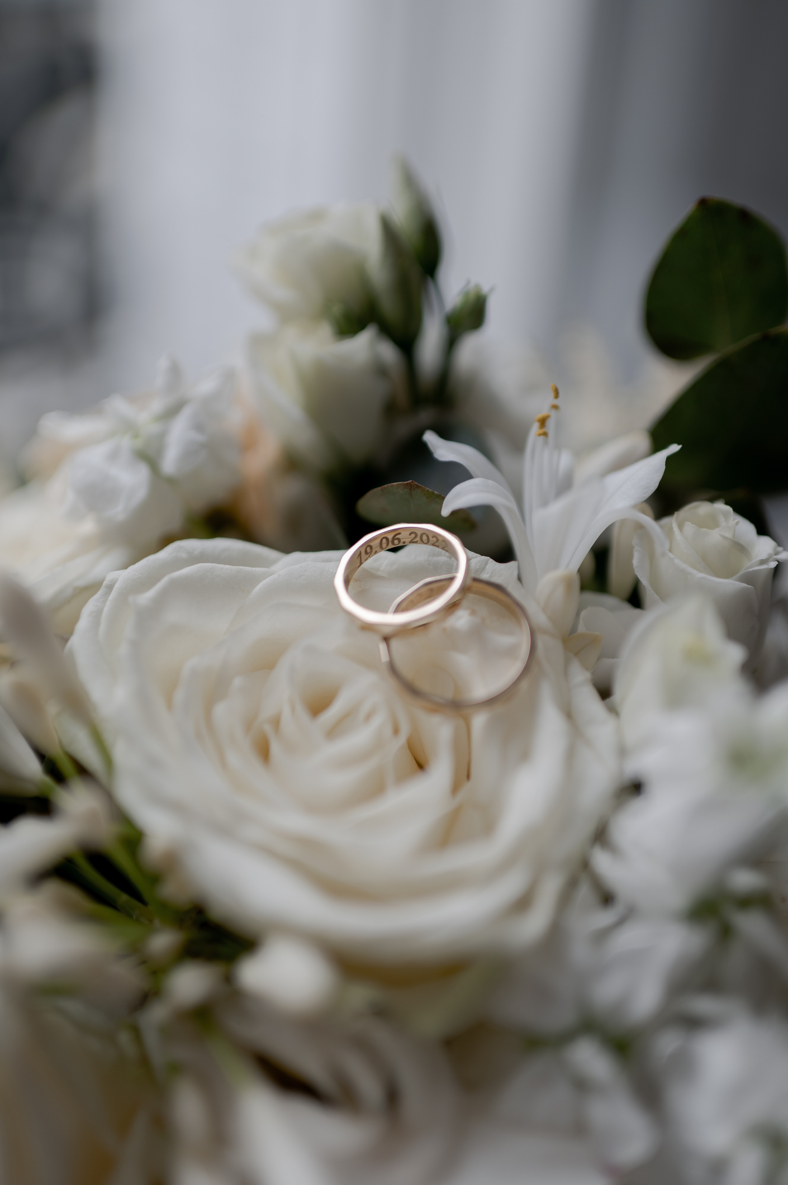 Paris Wedding on The Seine. Wedding photographer and videographer based in Timisoara, Romania