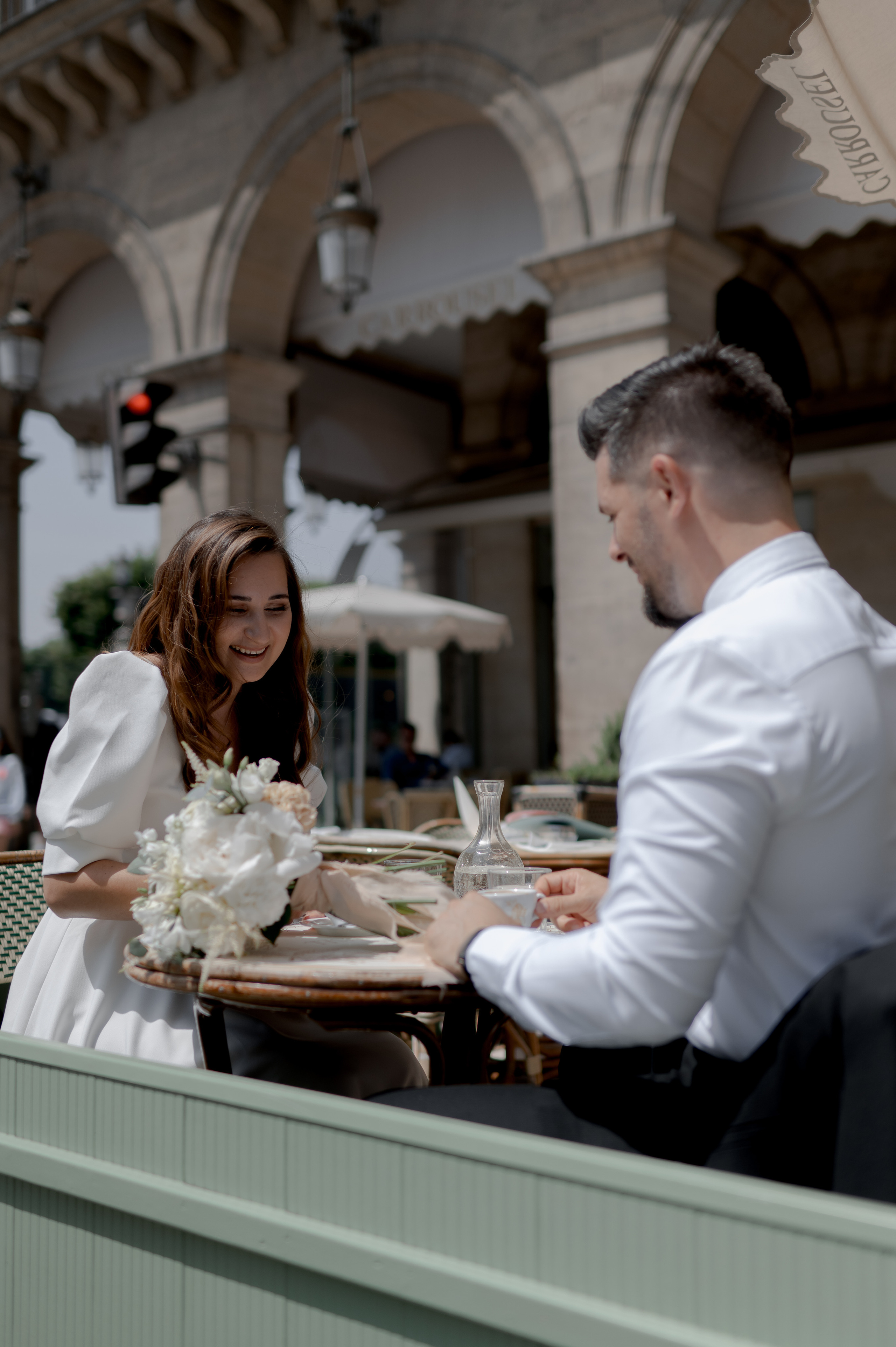 Paris Wedding on The Seine. Wedding photographer and videographer based in Timisoara, Romania