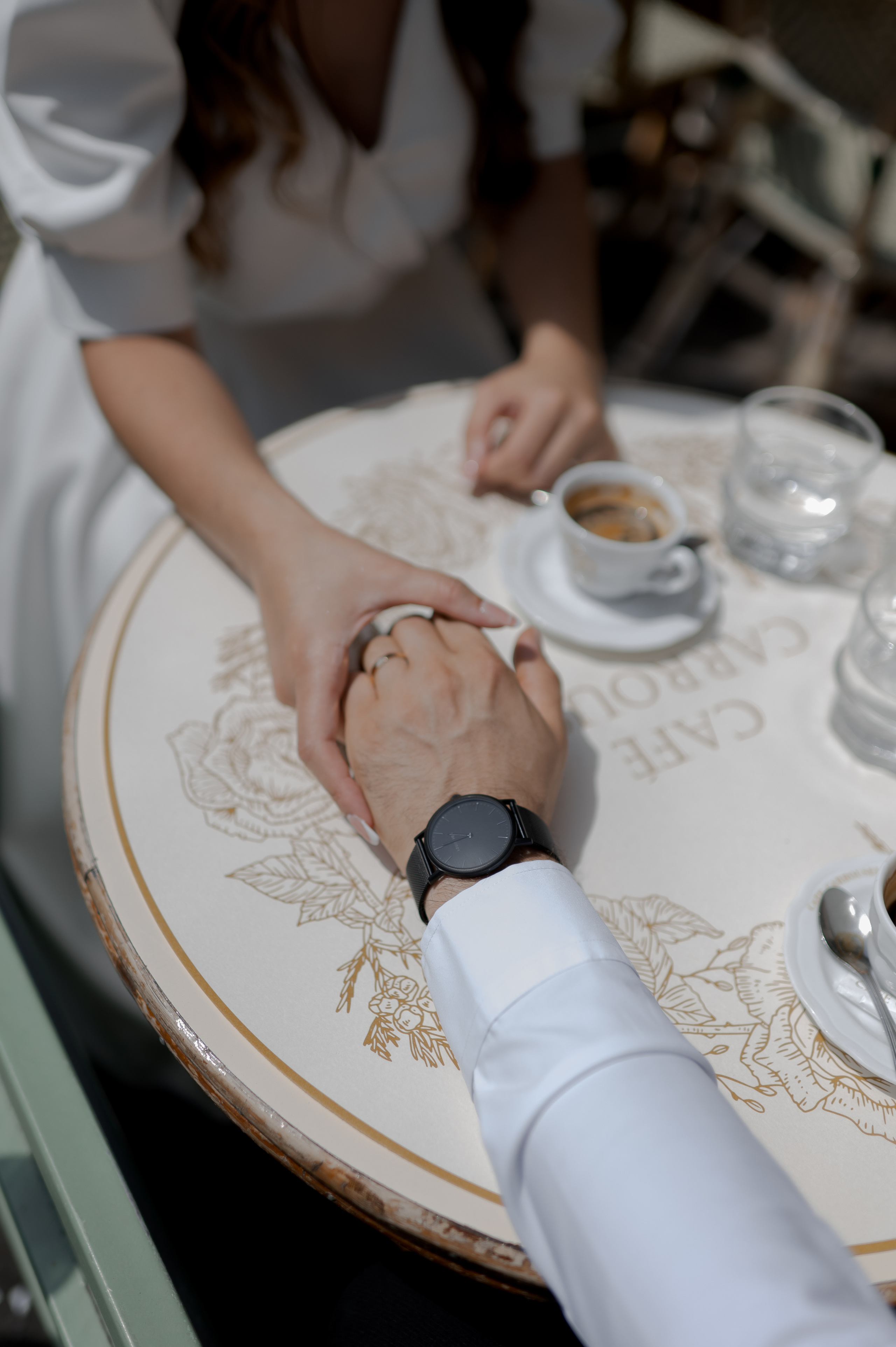 Paris Wedding on The Seine. Wedding photographer and videographer based in Timisoara, Romania