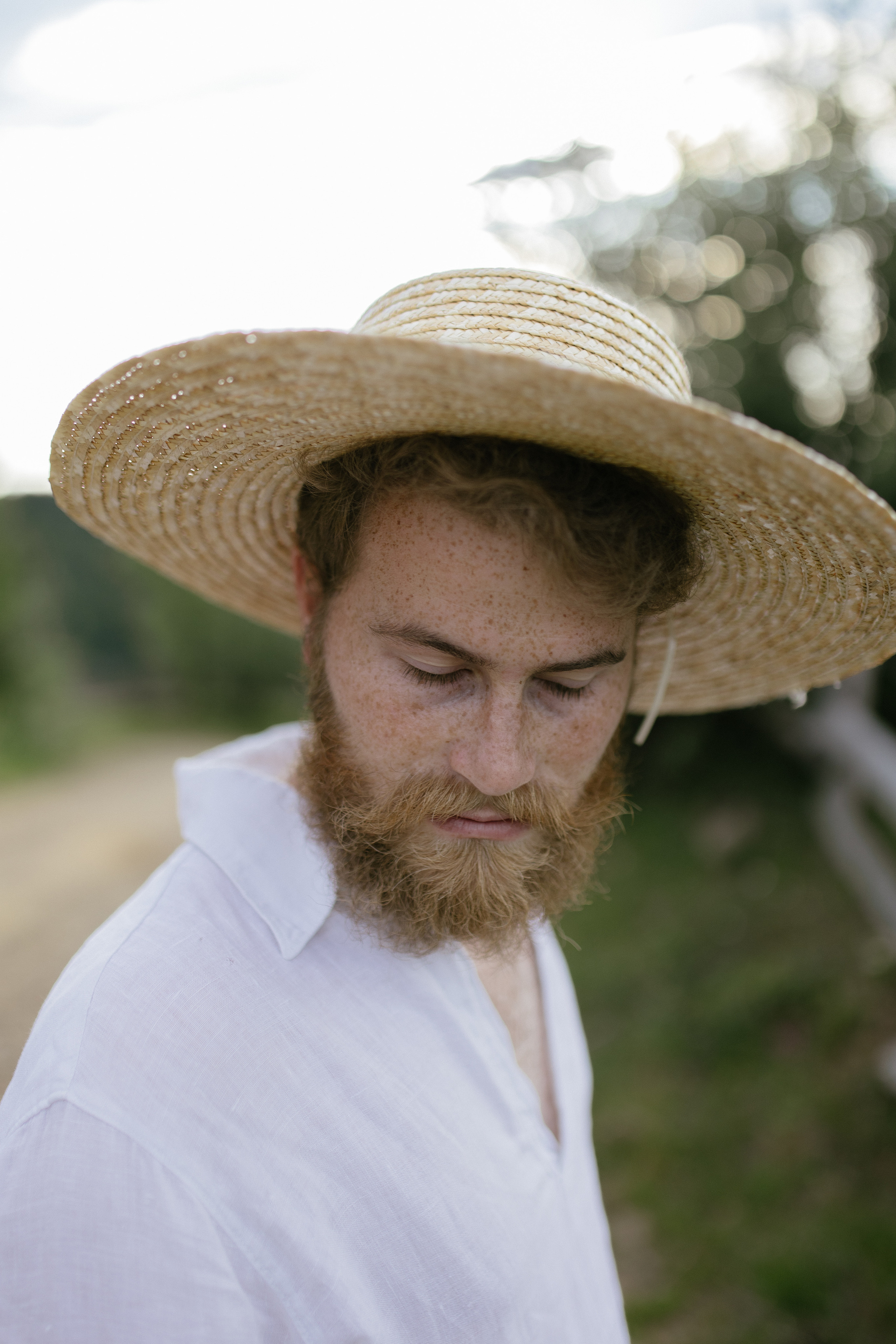 Airy couple session up in the mountains. Italy wedding photographer. Wedding photographer and videographer based in Timisoara, Romania
