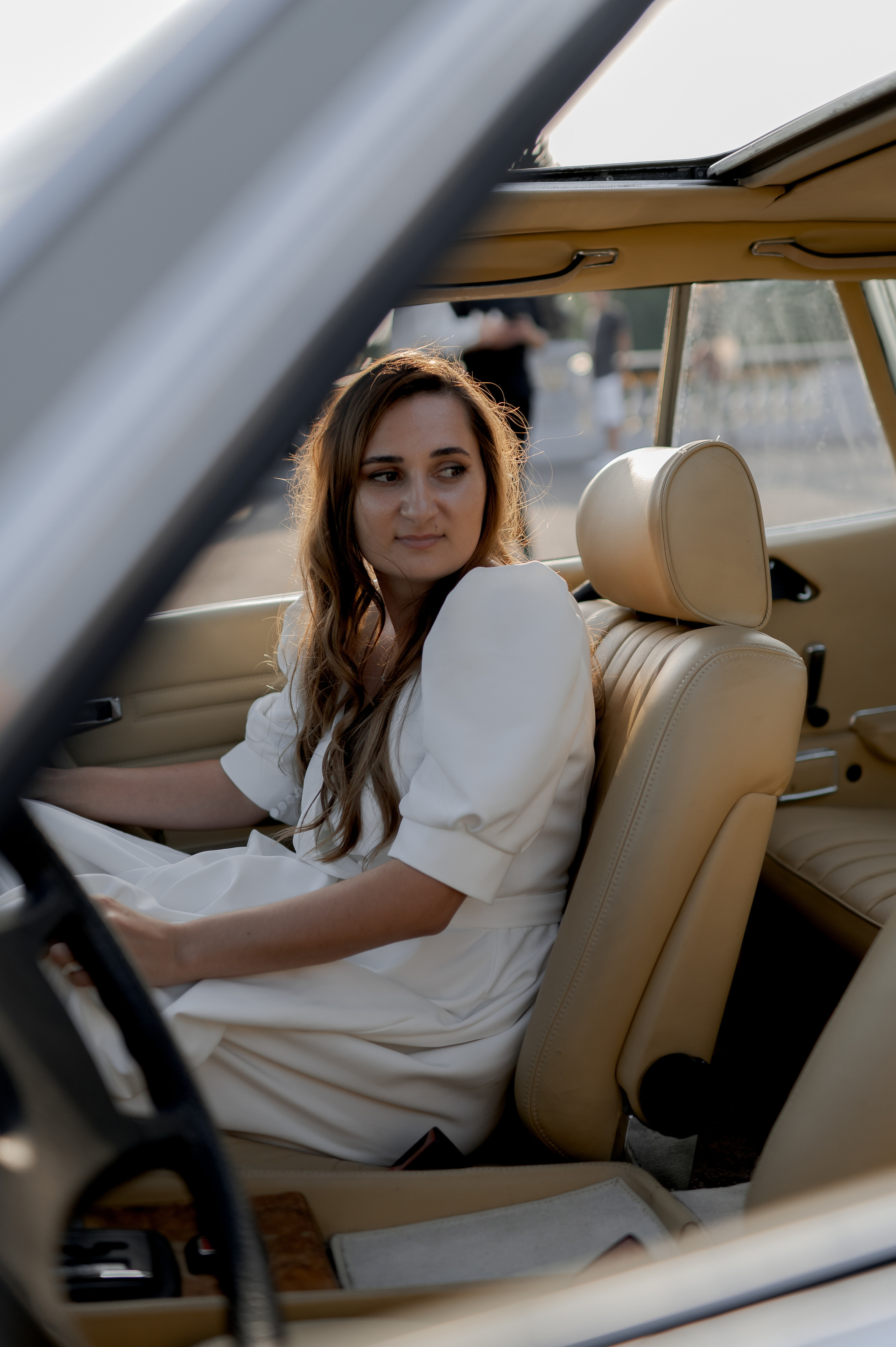 Paris Wedding on The Seine. Wedding photographer and videographer based in Timisoara, Romania