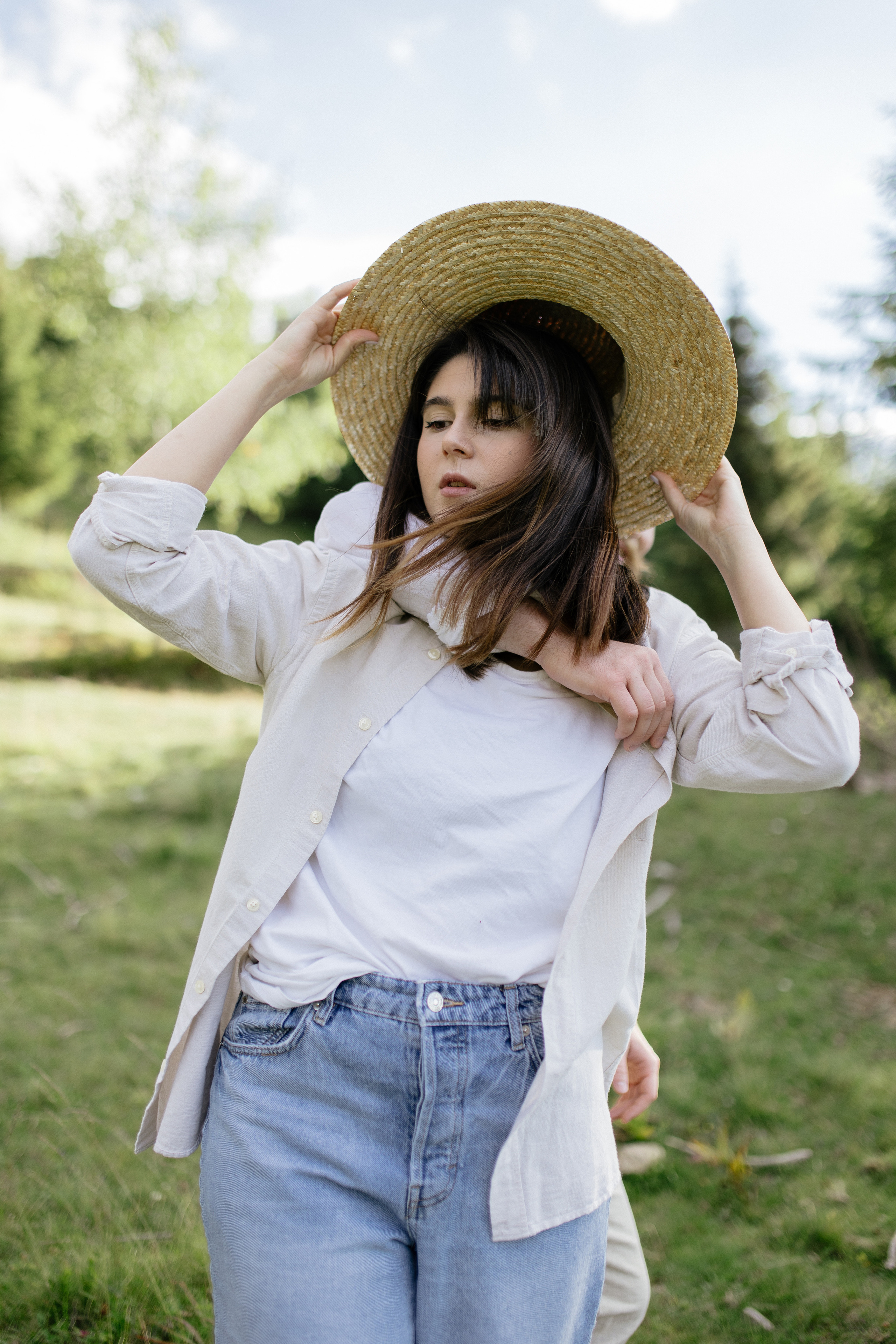 Airy couple session up in the mountains. Italy wedding photographer. Wedding photographer and videographer based in Timisoara, Romania