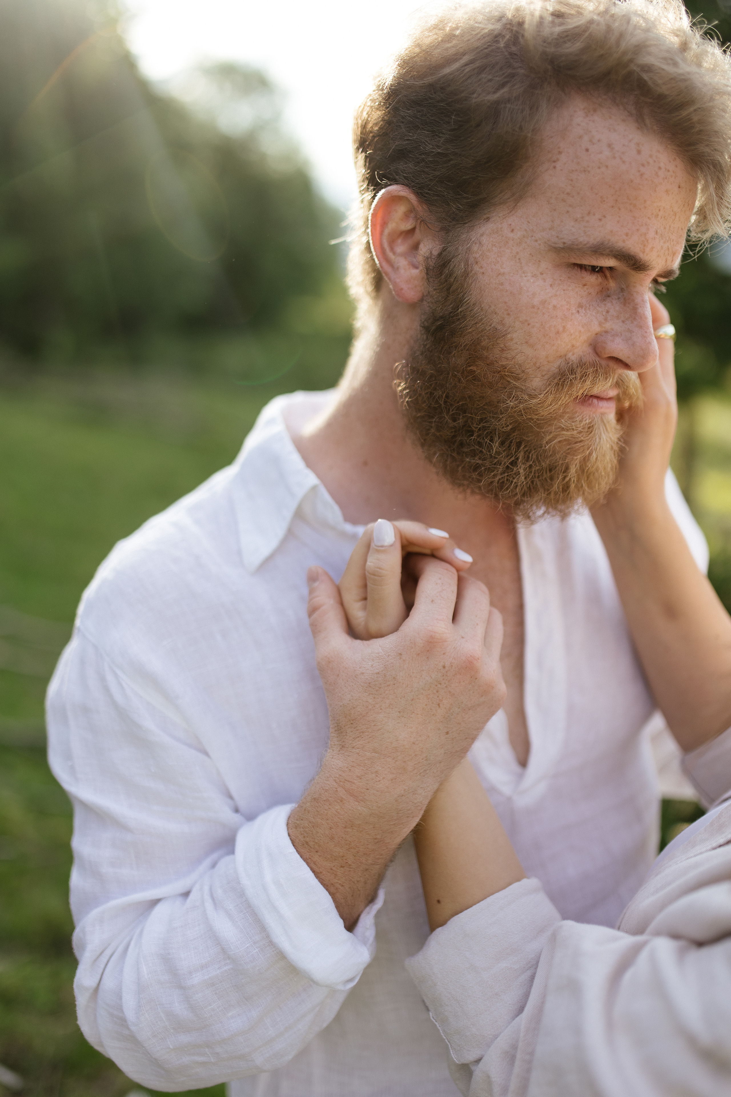 Airy couple session up in the mountains. Italy wedding photographer. Wedding photographer and videographer based in Timisoara, Romania